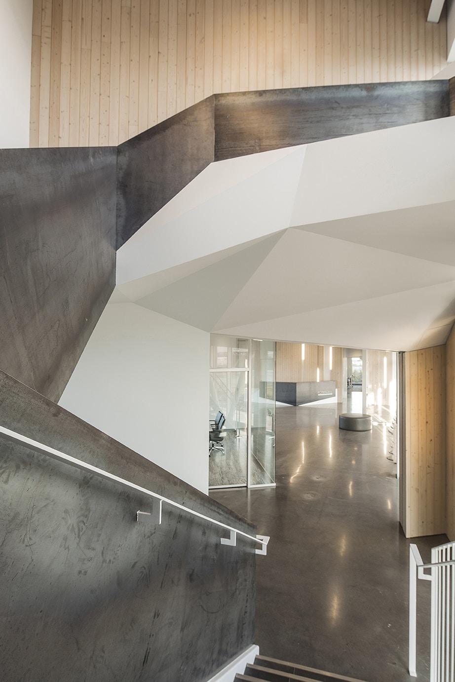 Pomerleau Offices - image 10