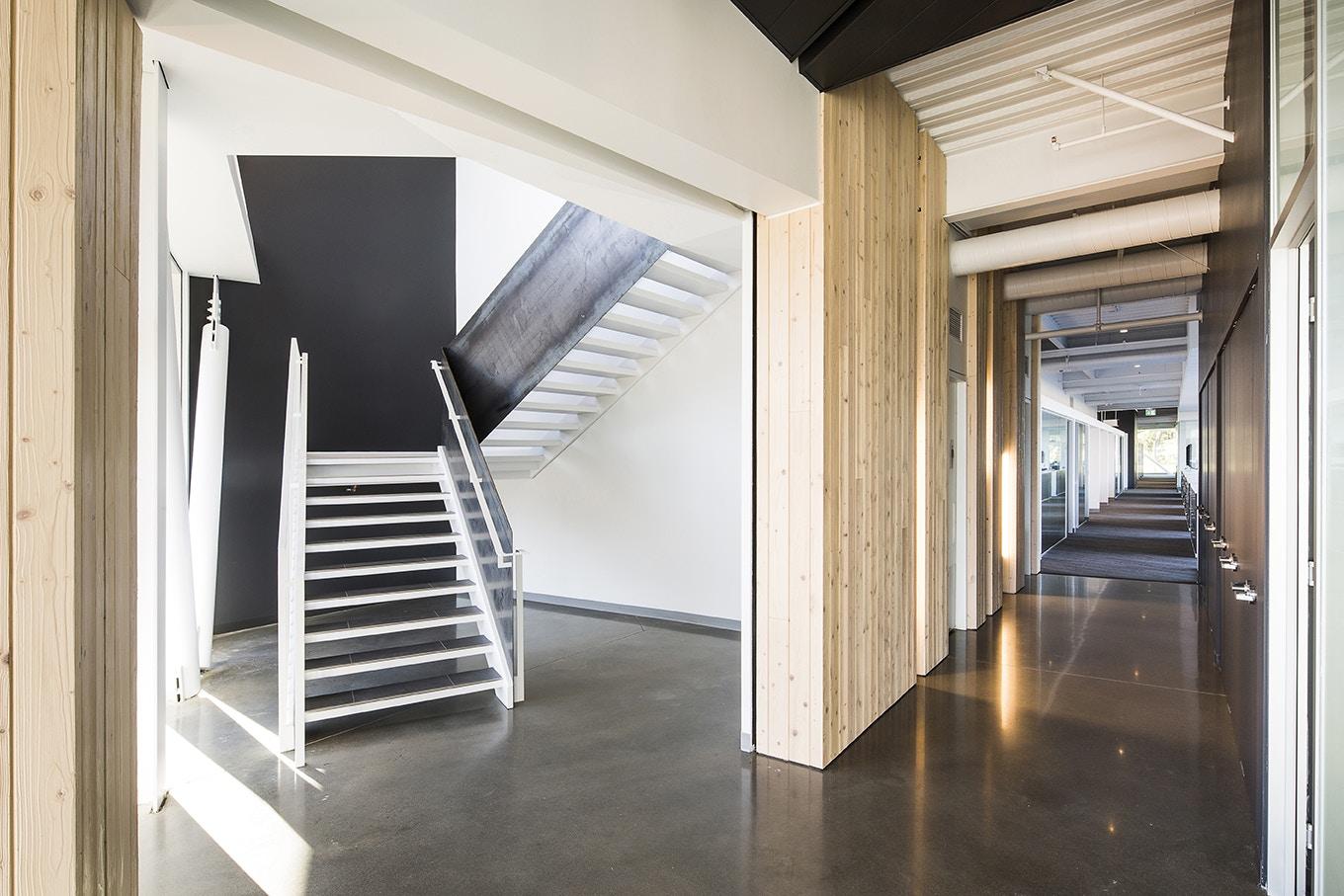 Pomerleau Offices - image 11
