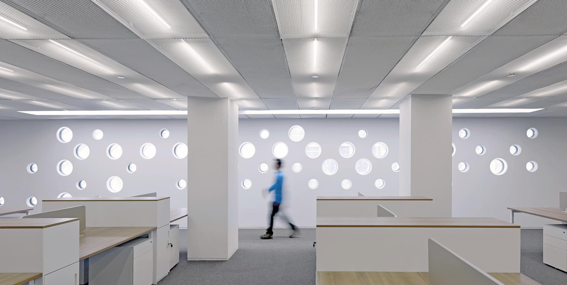 Guardian Art Center - image 11