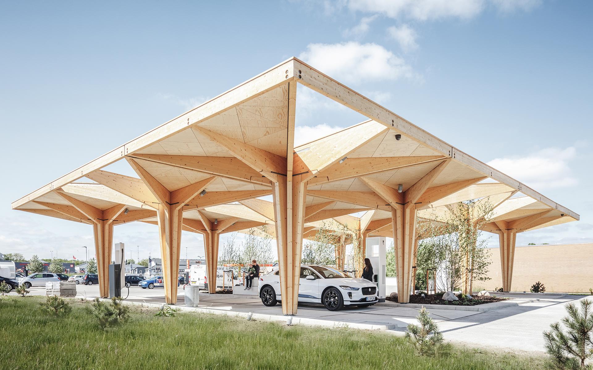 Ultra-Fast Charging Stations - image 2