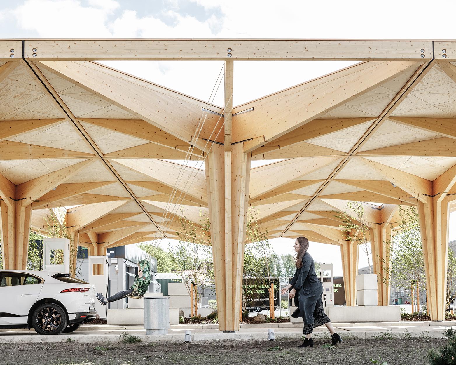 Ultra-Fast Charging Stations - image 5