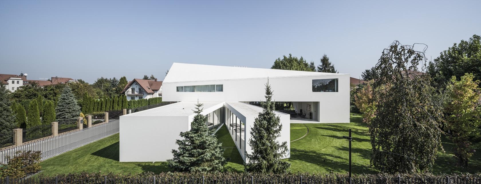 Quadrant House - image 6