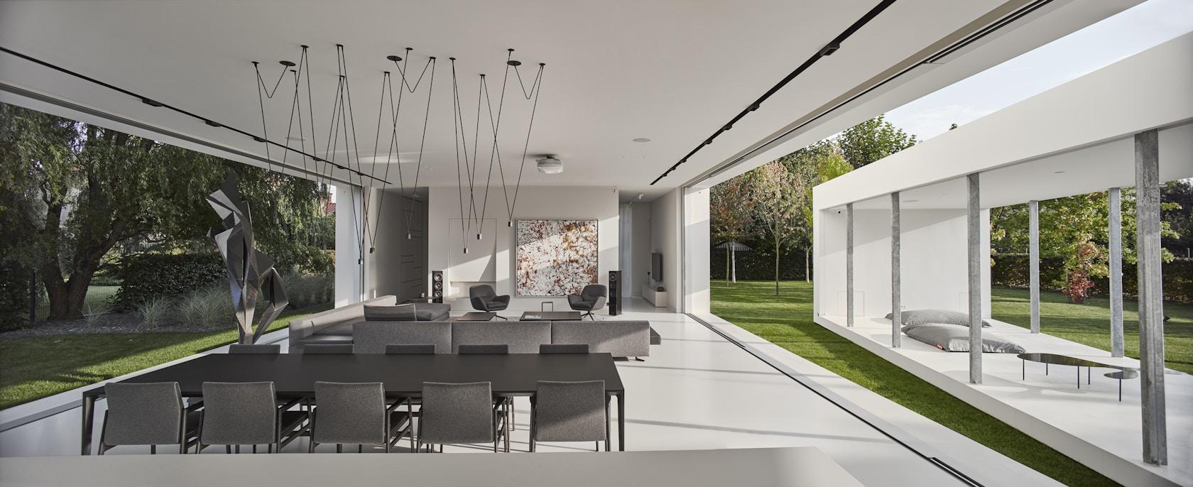 Quadrant House - image 10