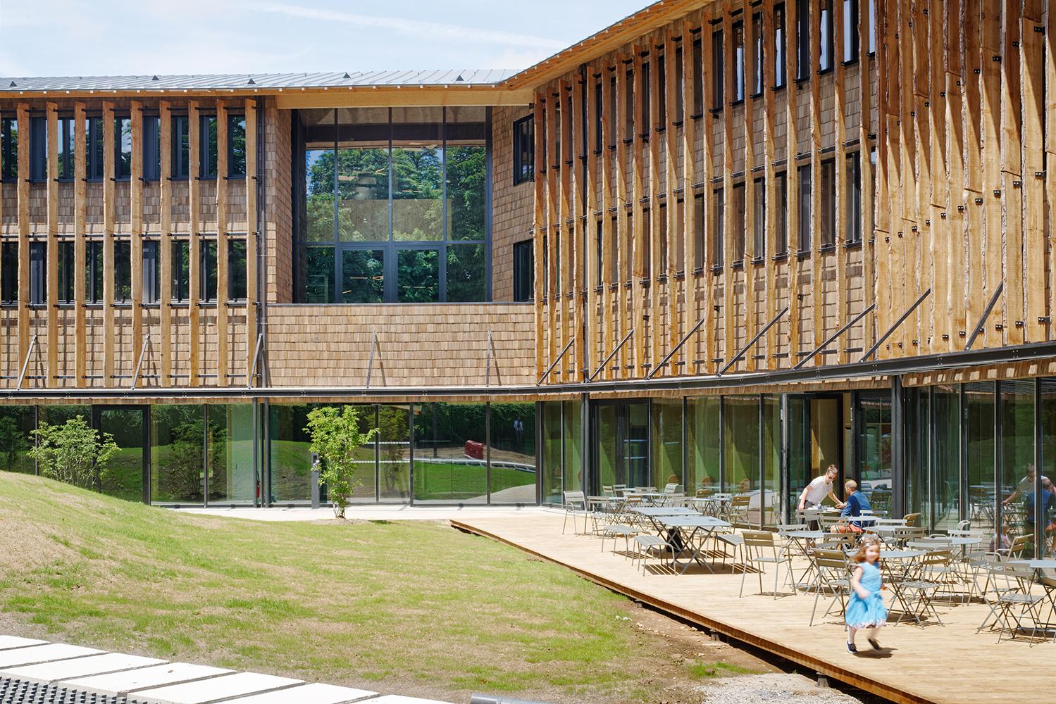 Woody - Office building near Paris (France) - image 4
