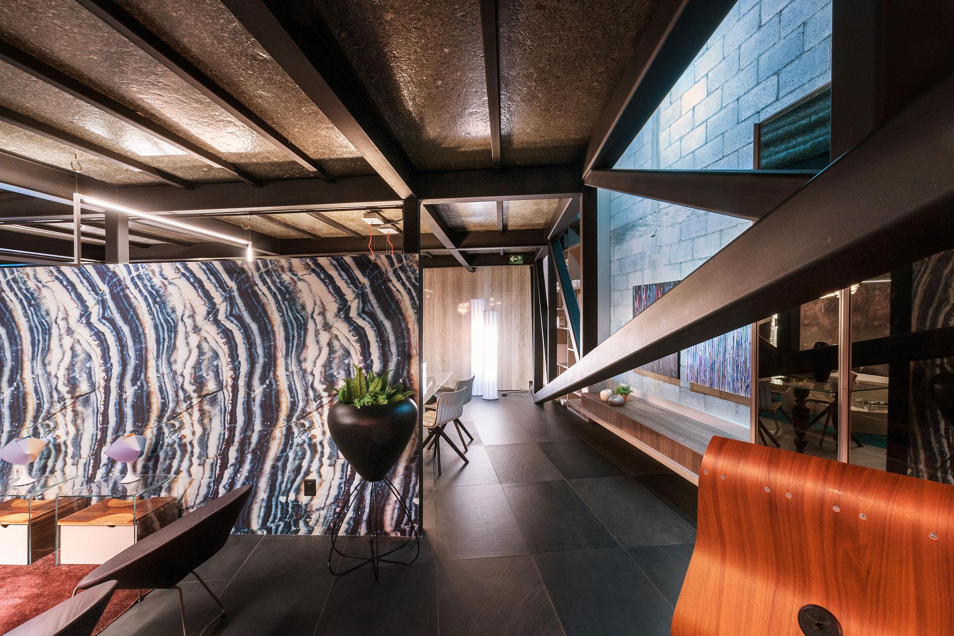 Duhart Design Showroom - image 12