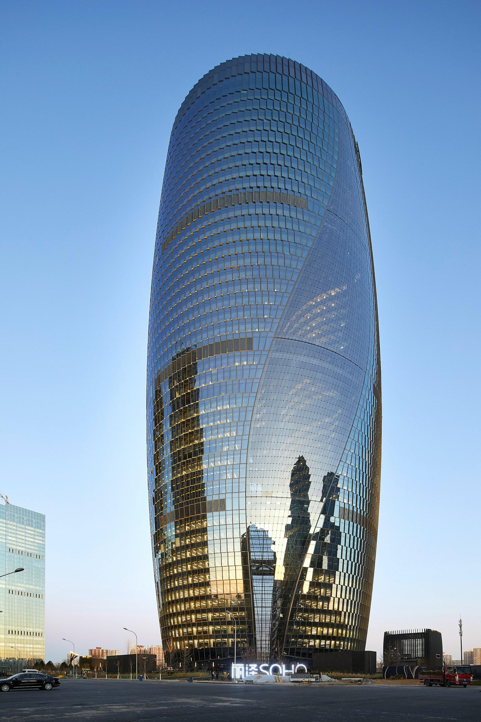 Leeza SOHO - image 2