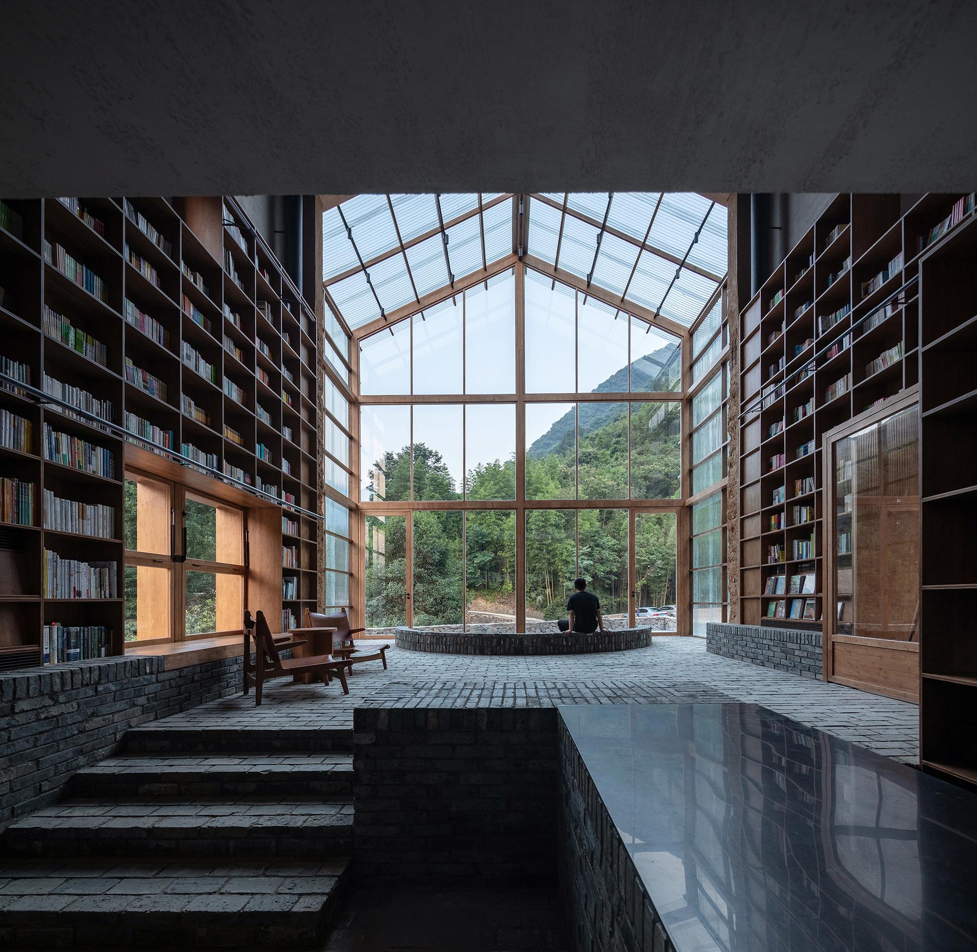Capsule hotel in a rural library - image 11