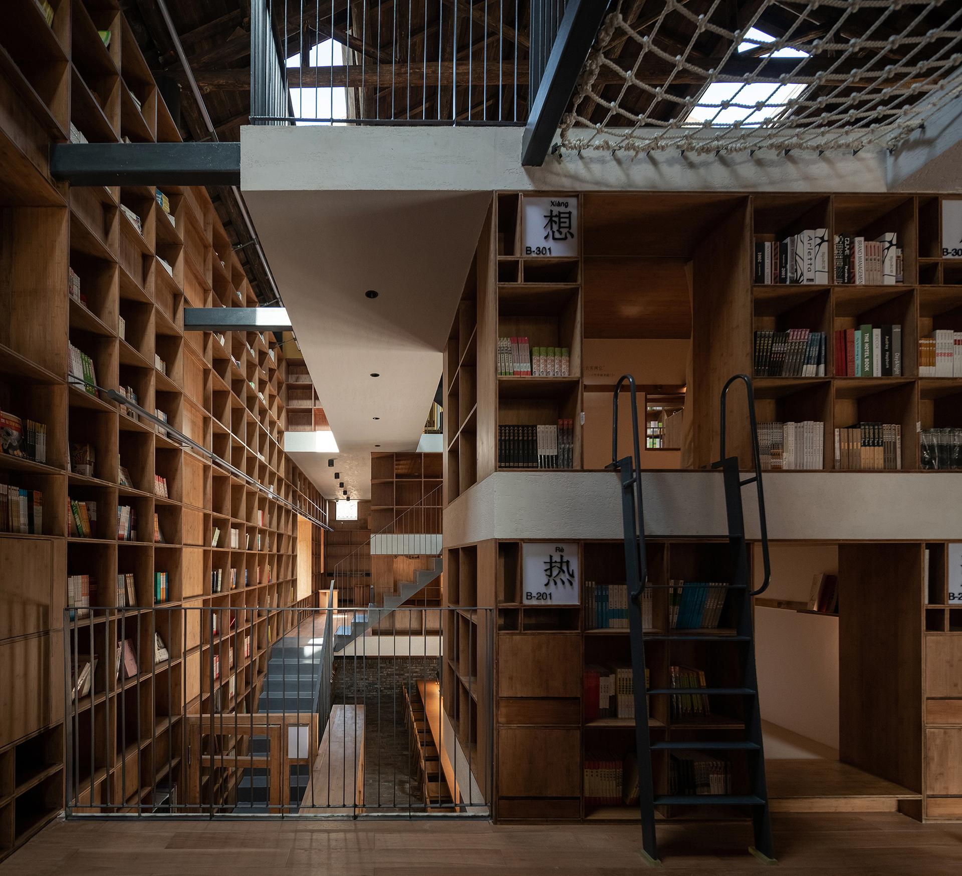 Capsule hotel in a rural library - image 17
