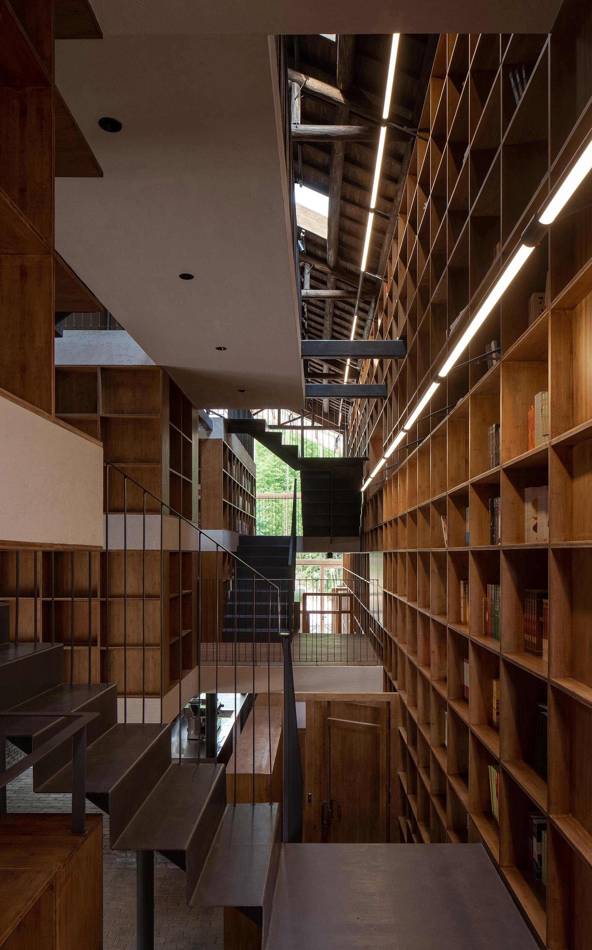 Capsule hotel in a rural library - image 19