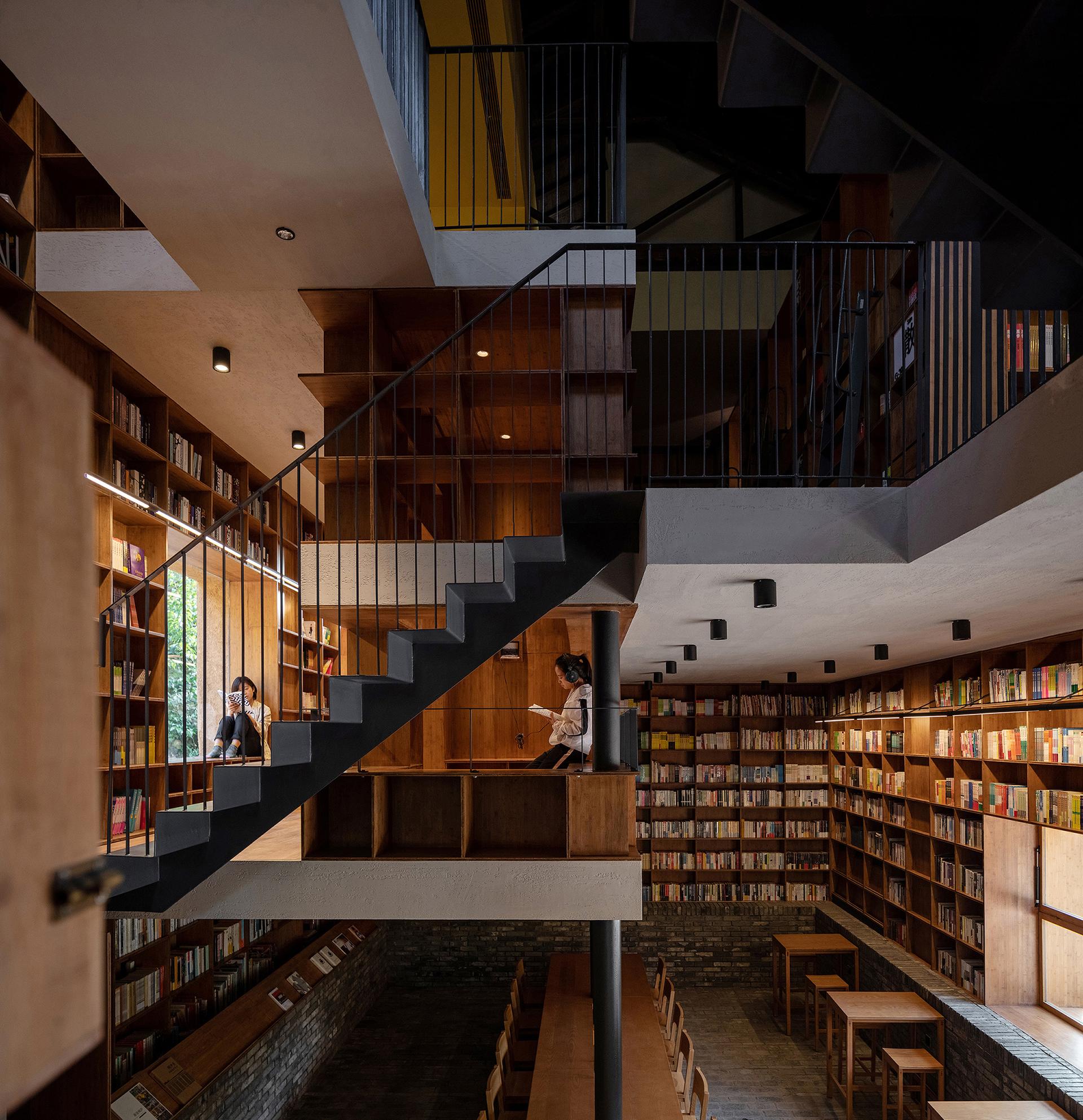 Capsule hotel in a rural library - image 29