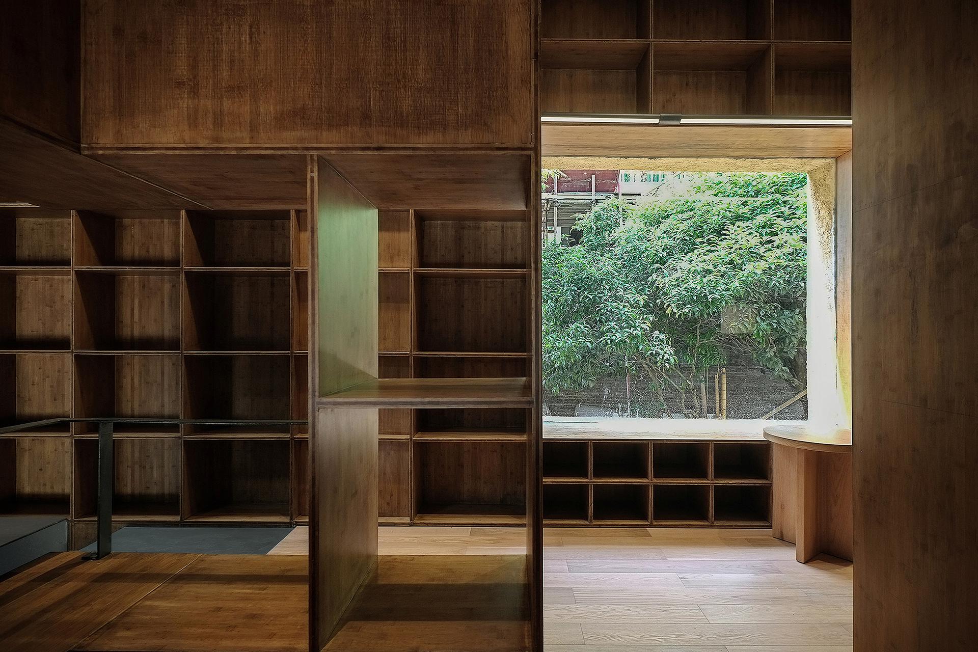 Capsule hotel in a rural library - image 31