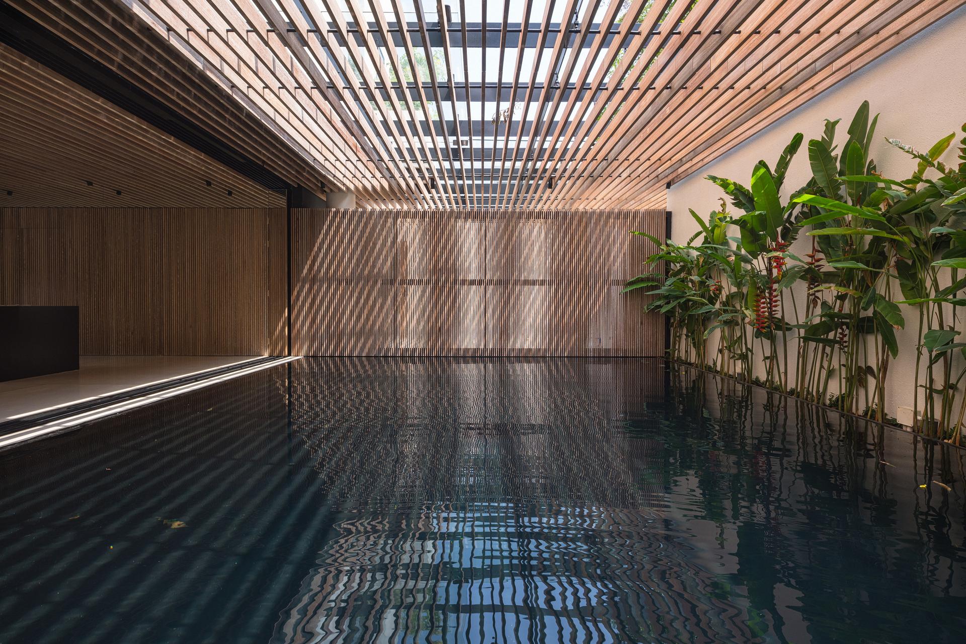 Sky House - image 9