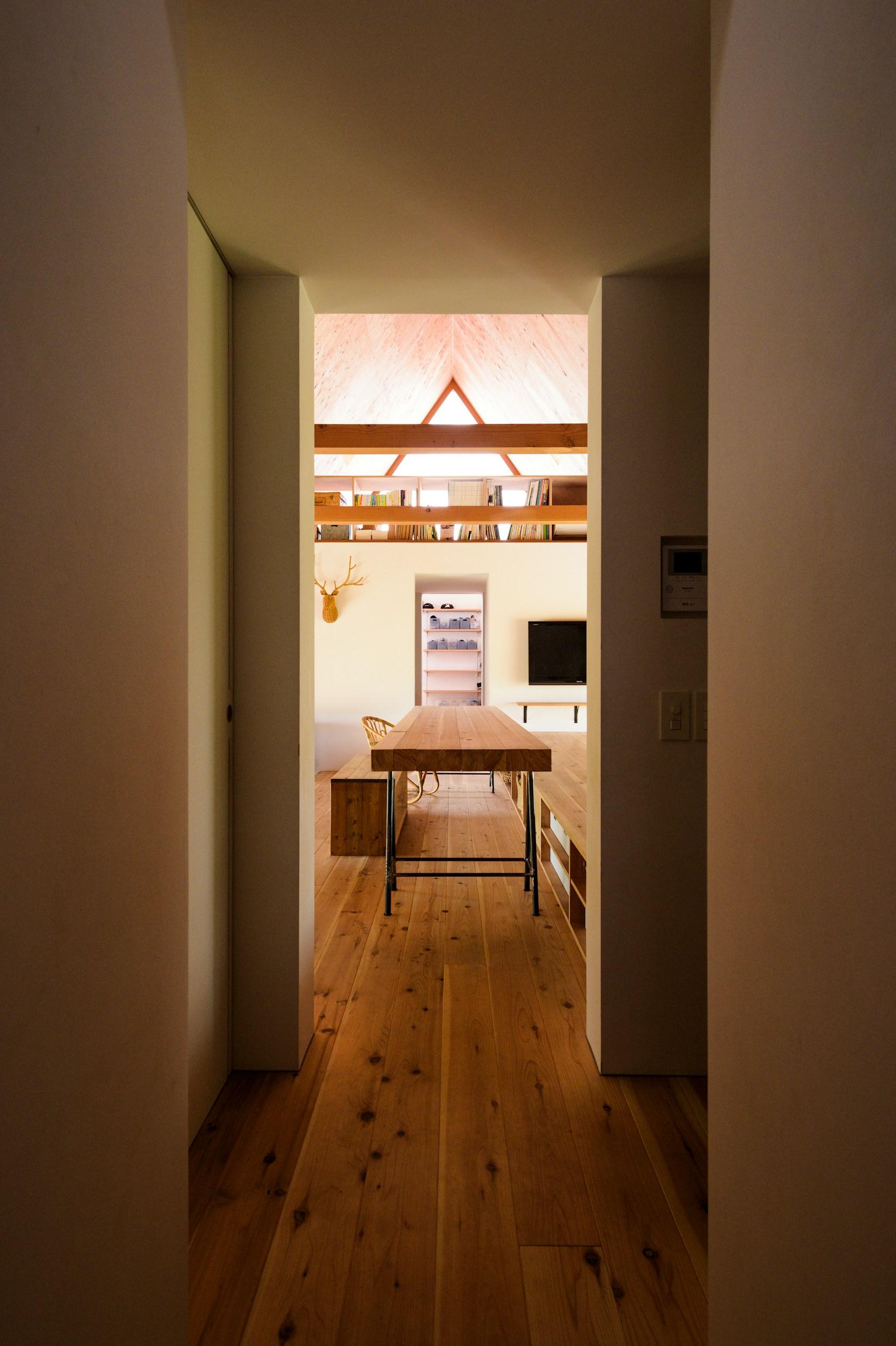Hara House - image 10