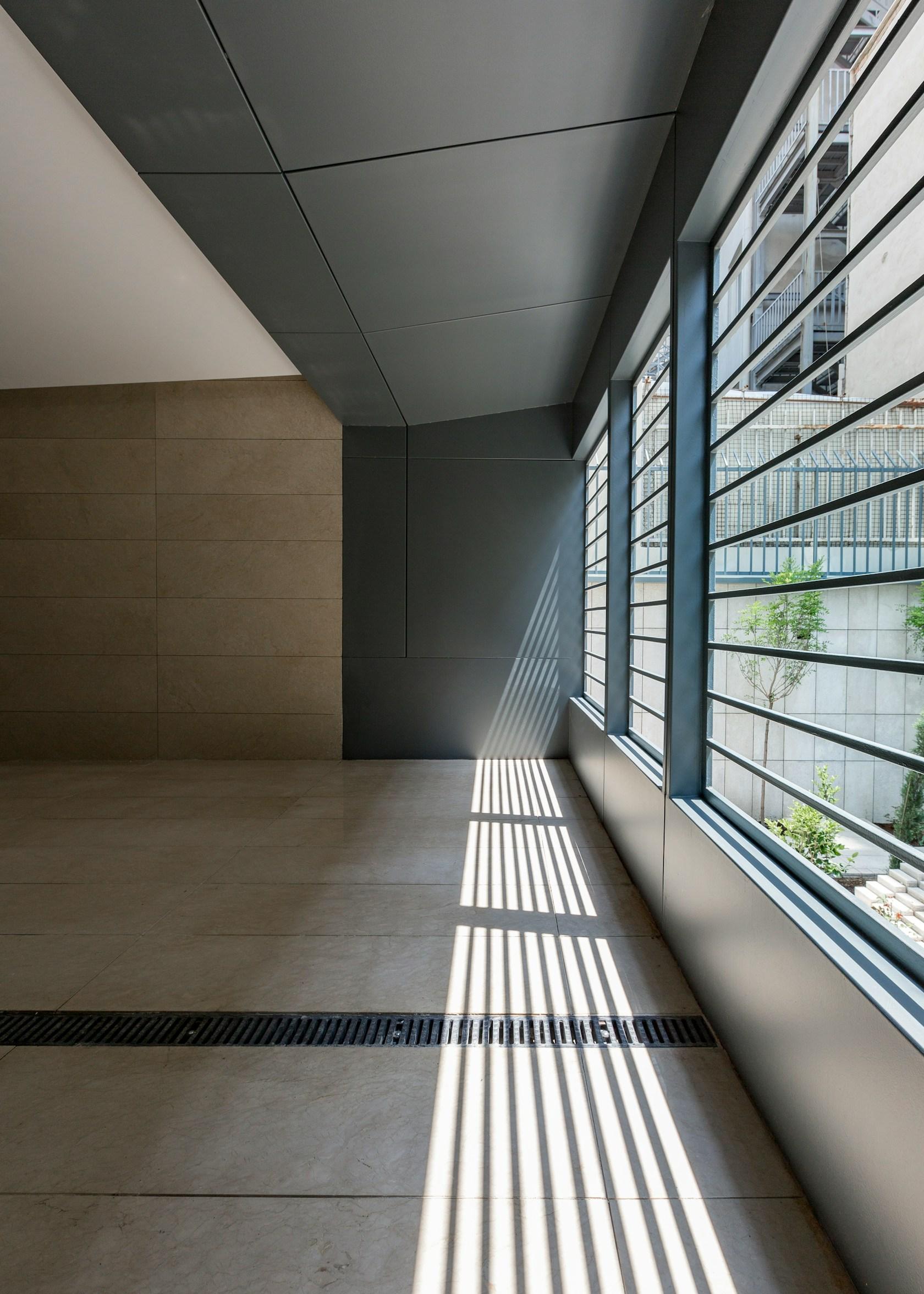 SOFTSTONE - image 9