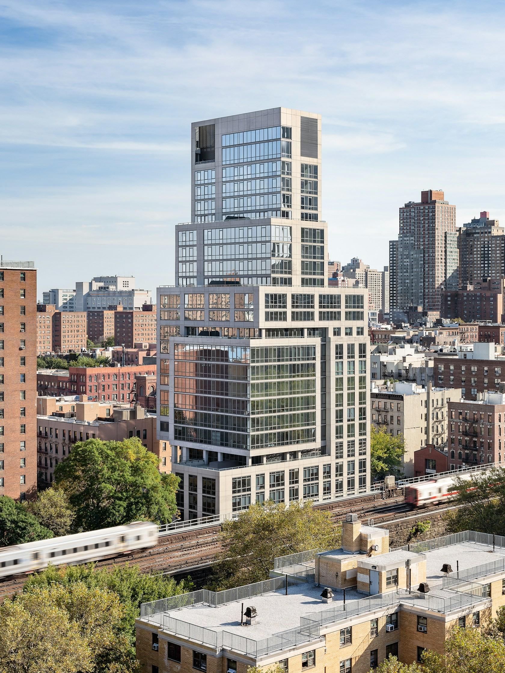 1399 Park Avenue - image 3