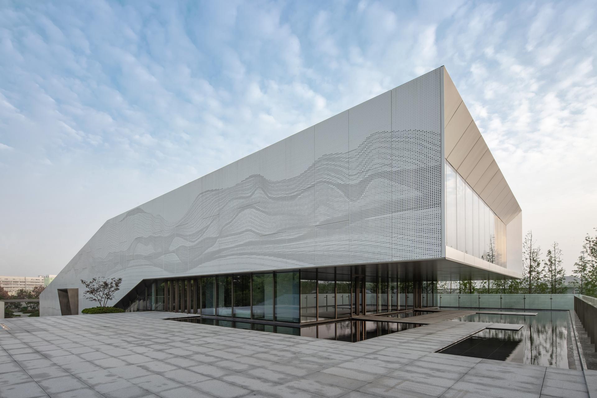 Financial City Community Center - image 4
