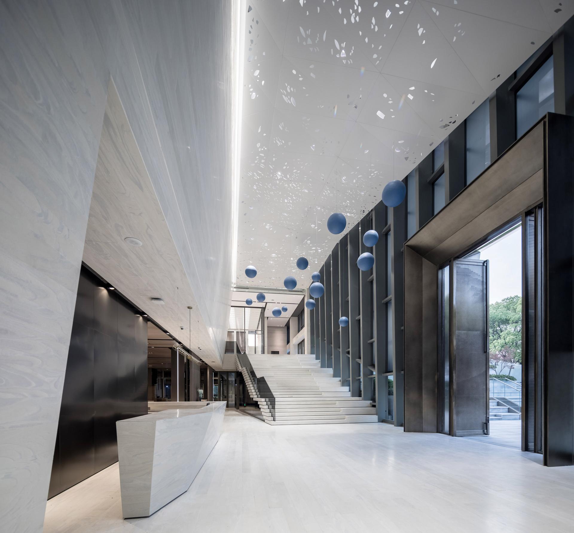 Financial City Community Center - image 26
