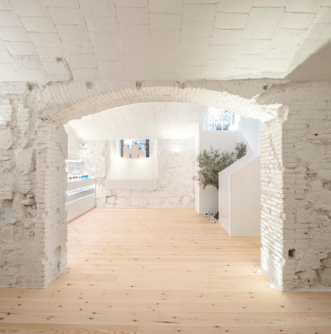 Carner Barcelona Perfumery - image 6