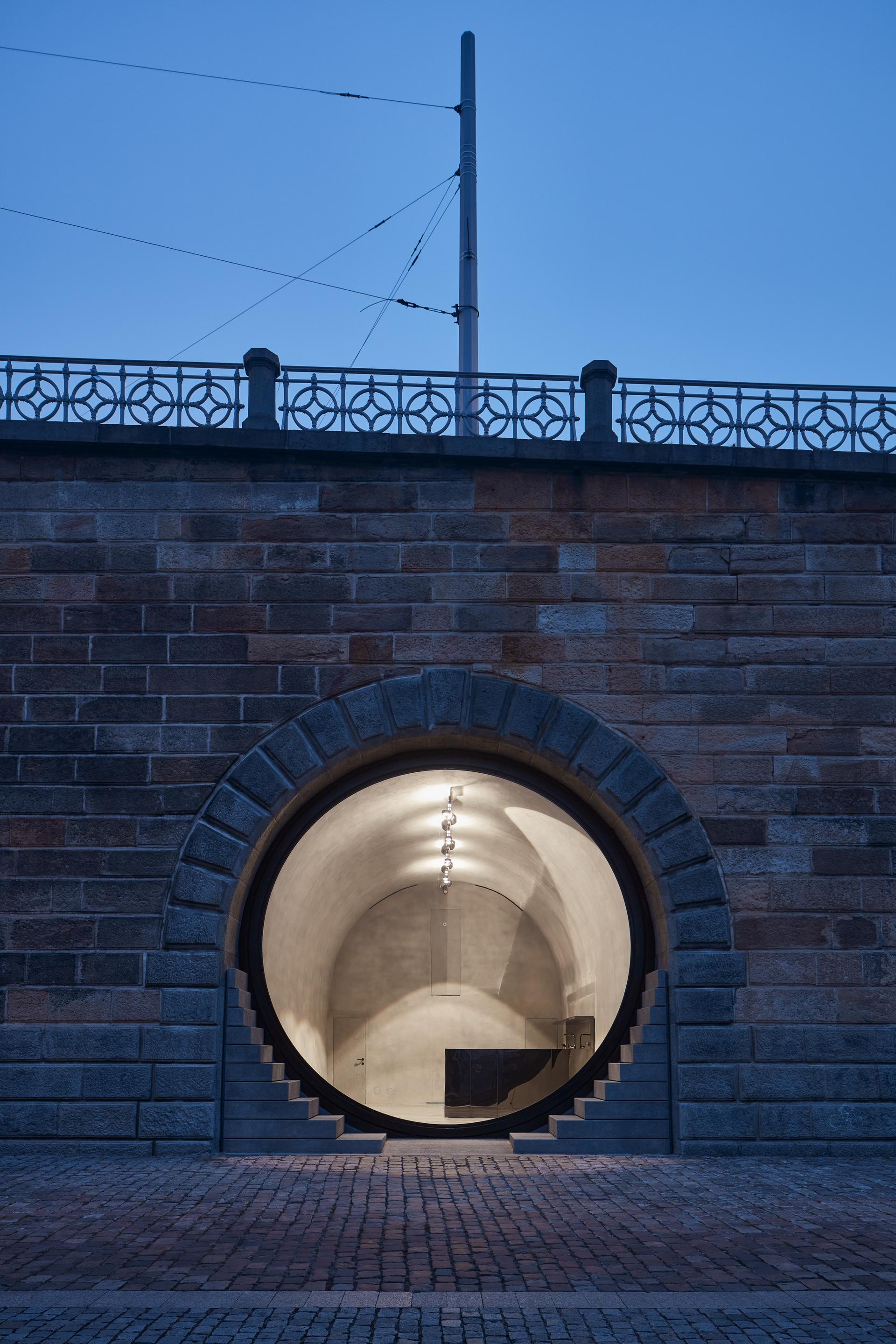 Revitalization of Prague riverfront area - image 6