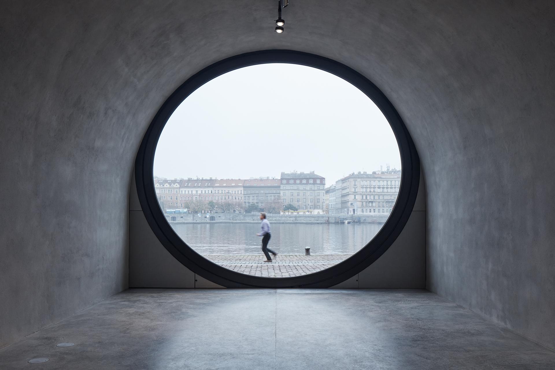 Revitalization of Prague riverfront area - image 10