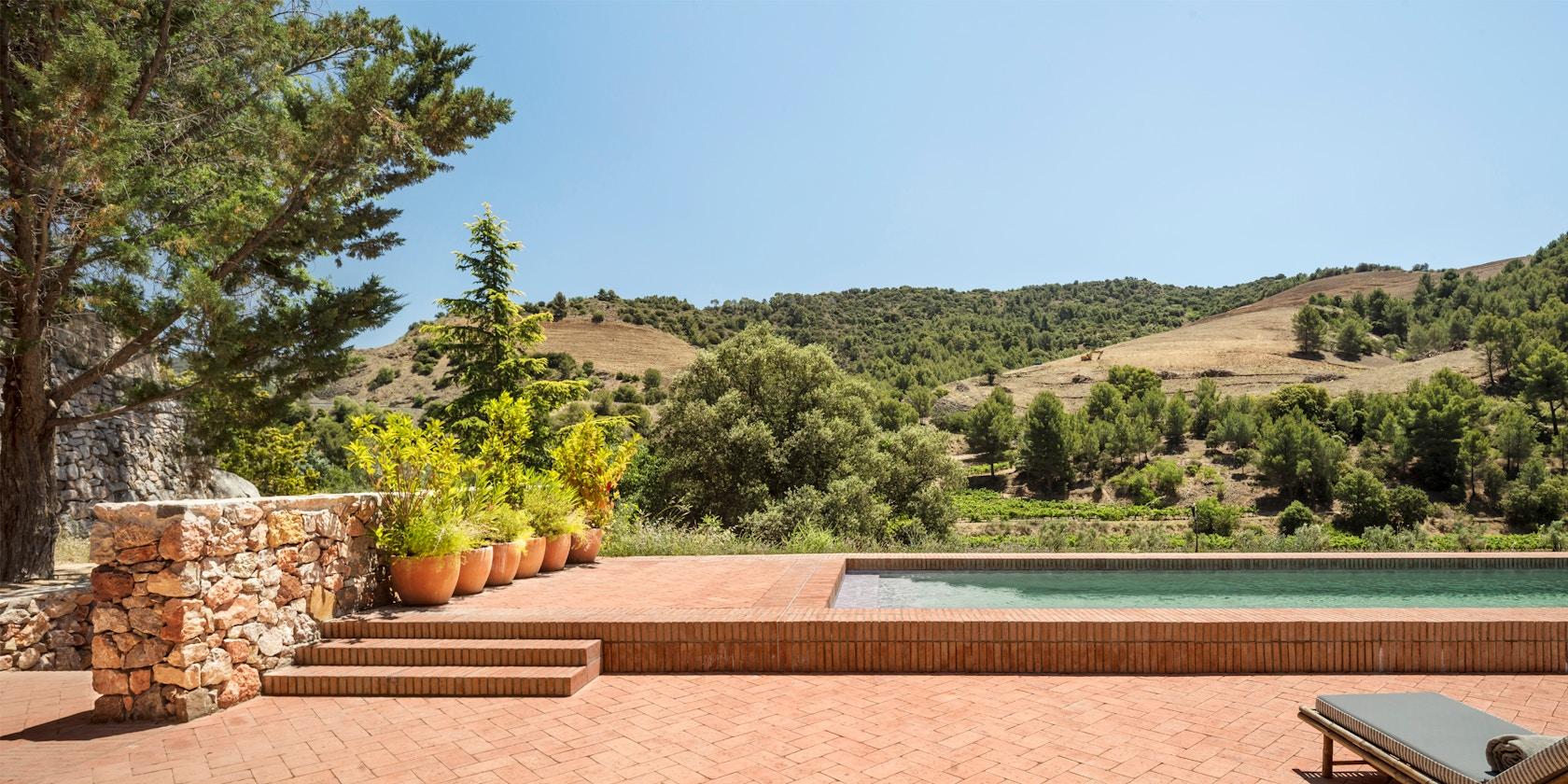 Terra Dominicata Hotel & winery. Landscape intervention