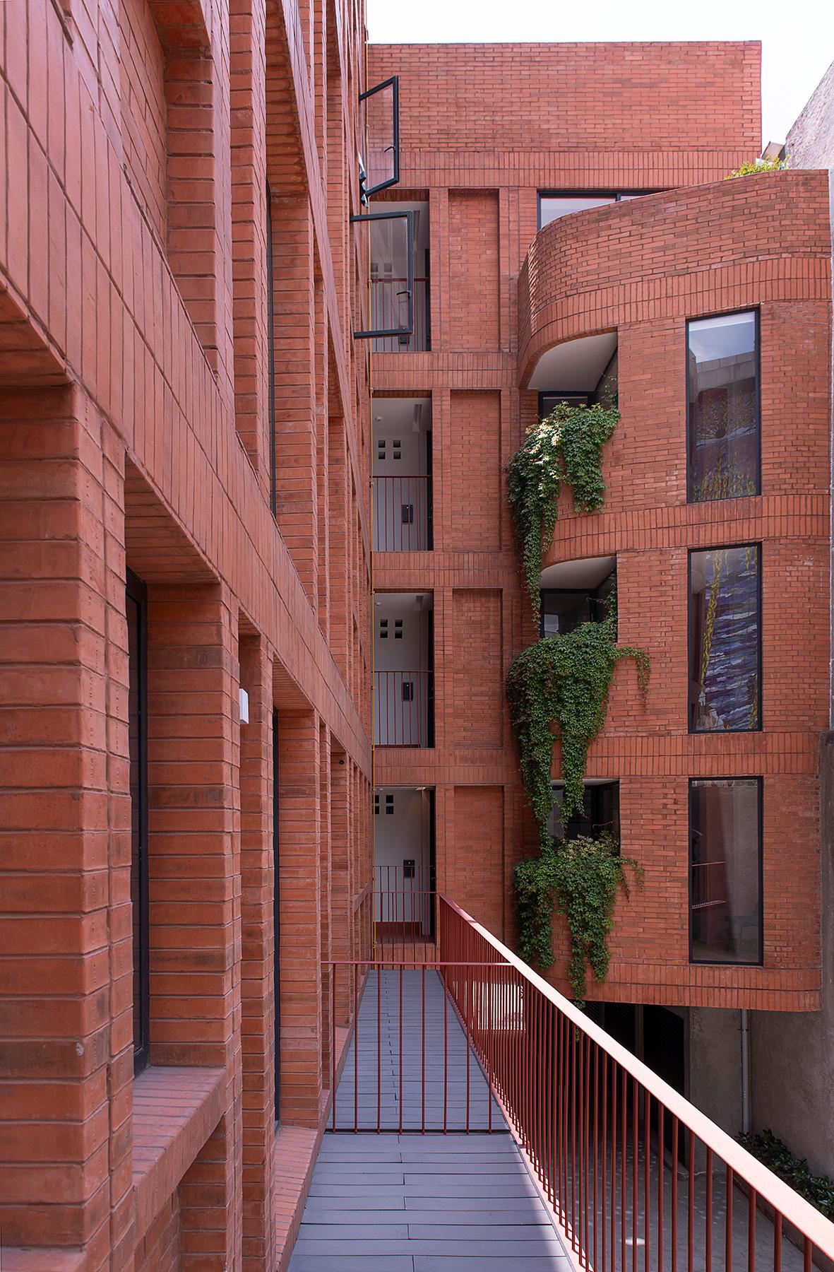 139 SCHULTZ - image 3