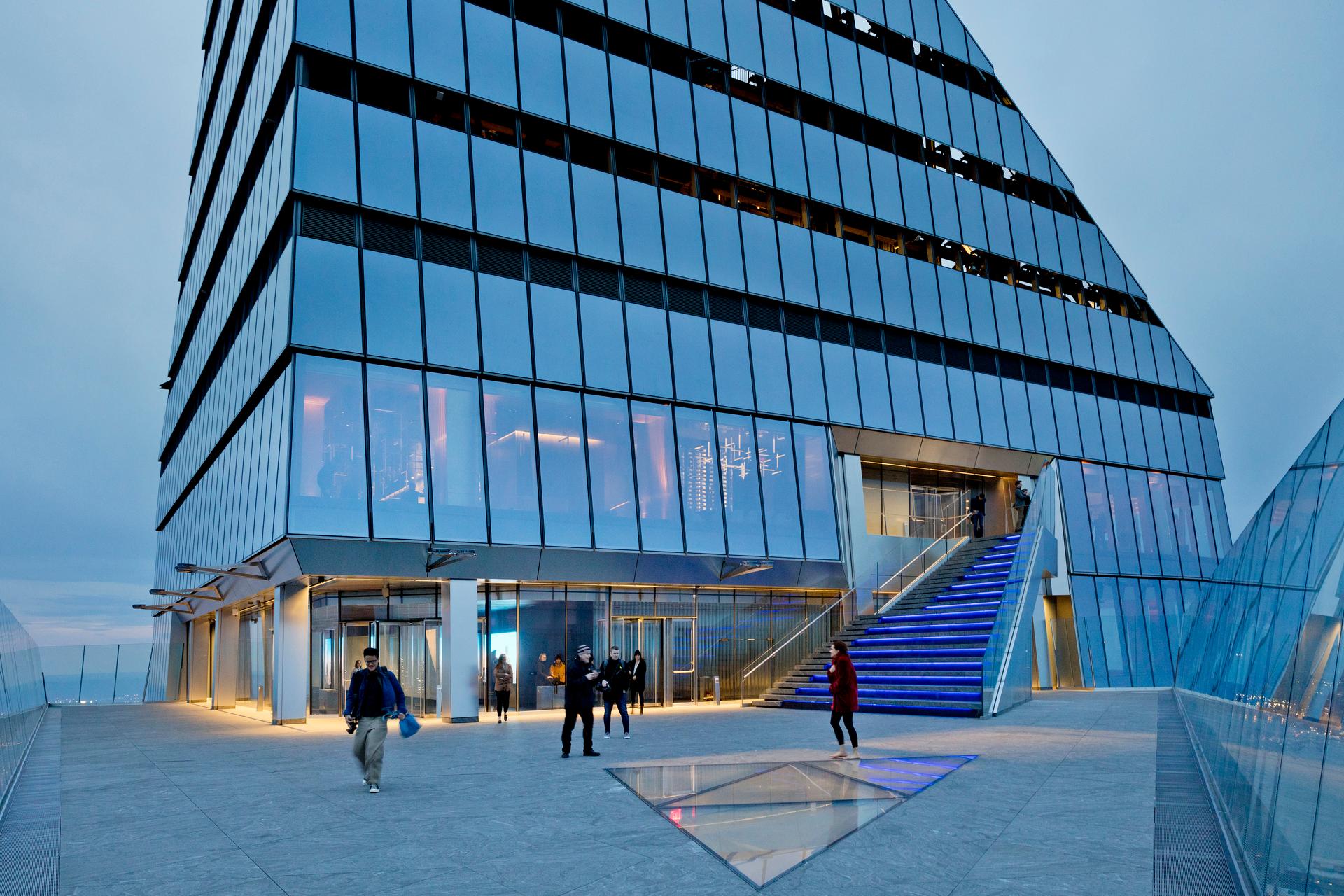 Edge - image 10