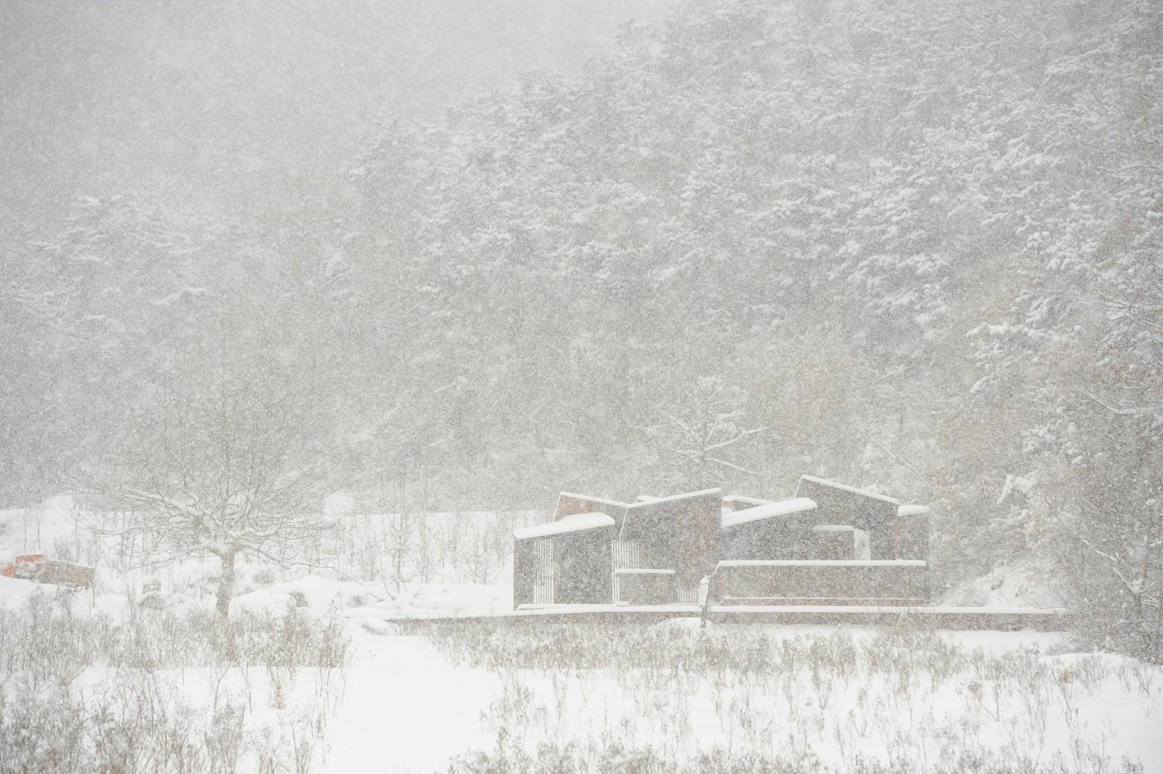 Restroom in the Mountains - image 12
