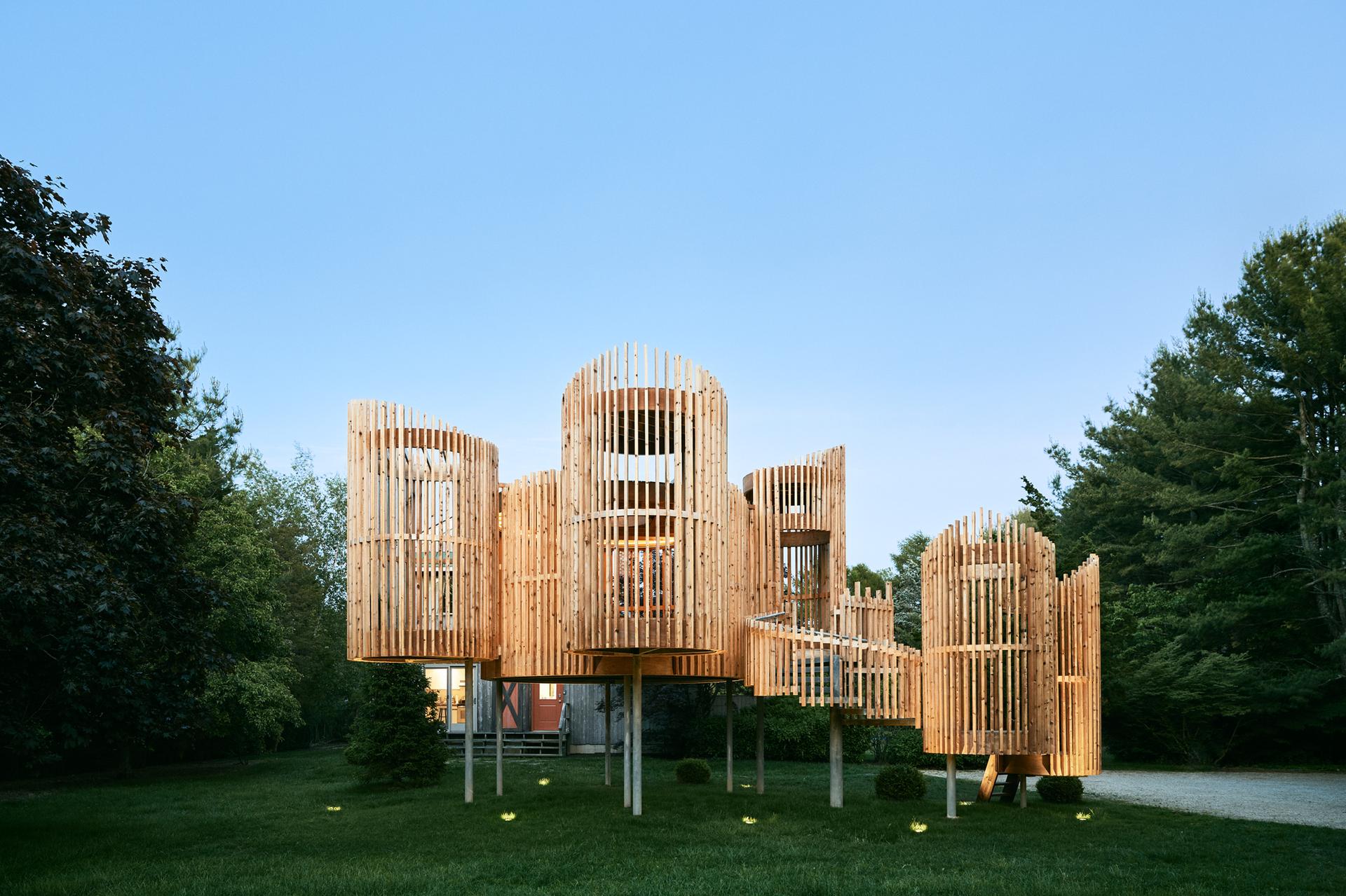 Outside-in pavilion - image 3