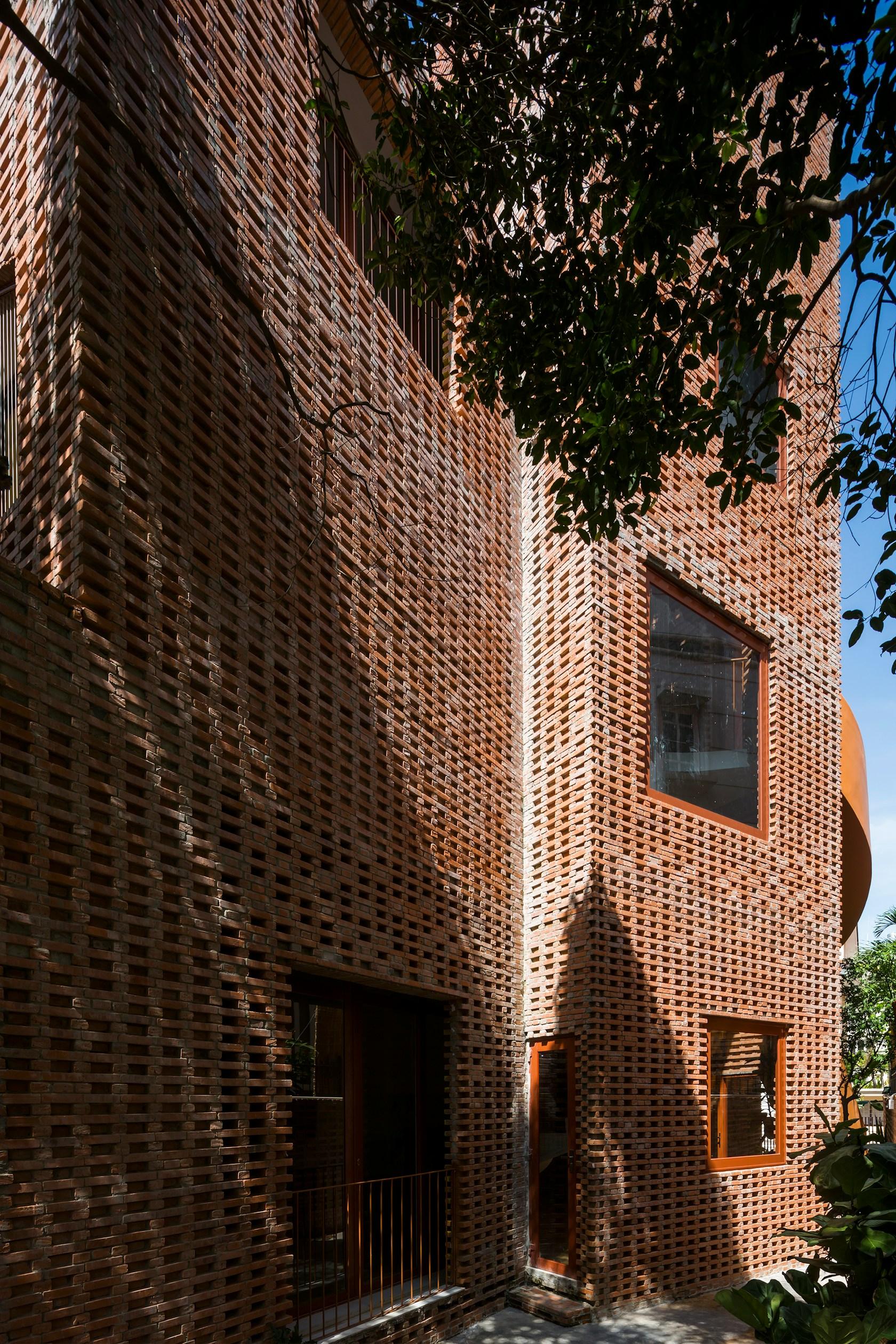 CHUON CHUON KIM 2 KINDERGARTEN - image 14
