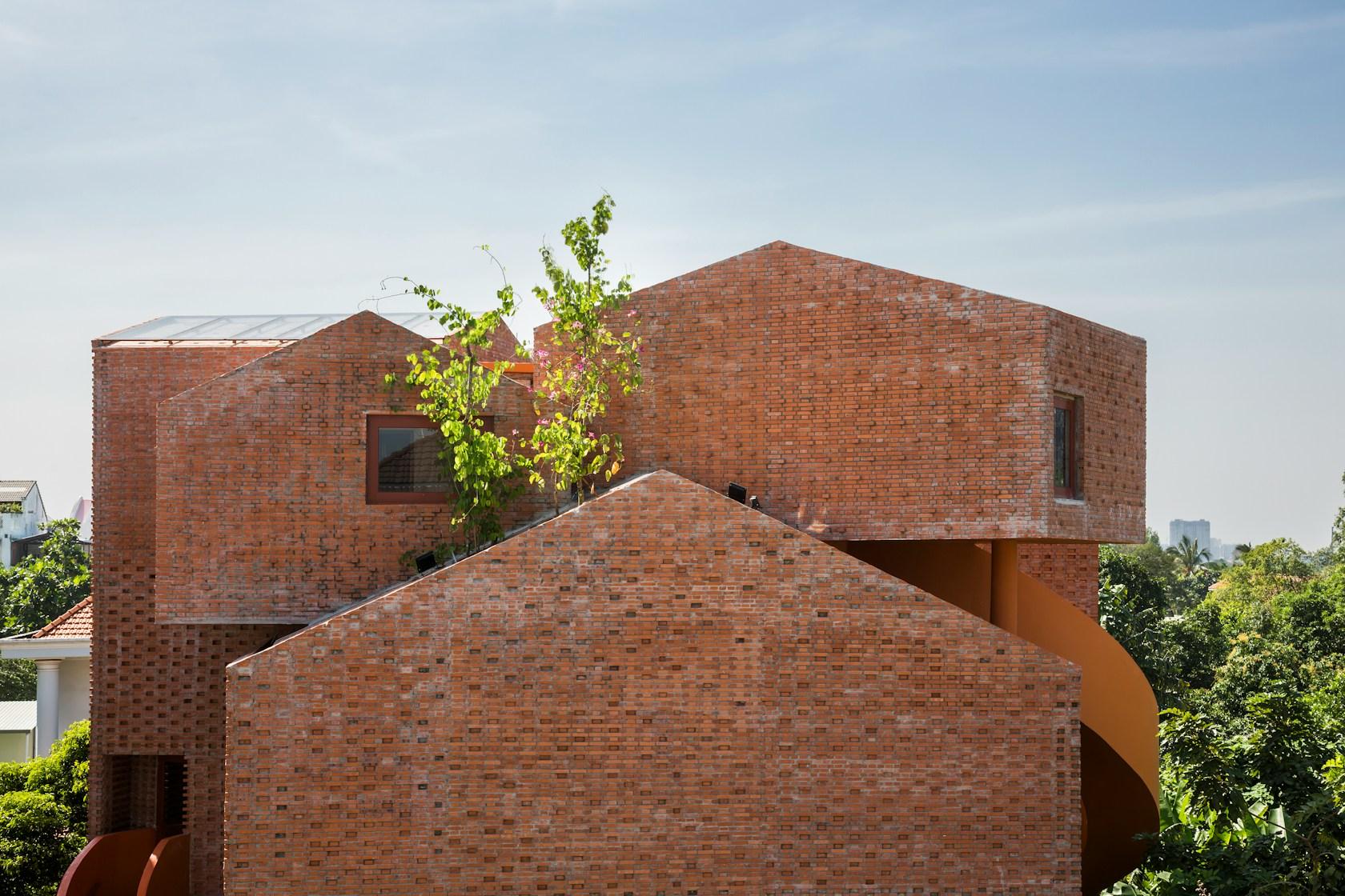 CHUON CHUON KIM 2 KINDERGARTEN