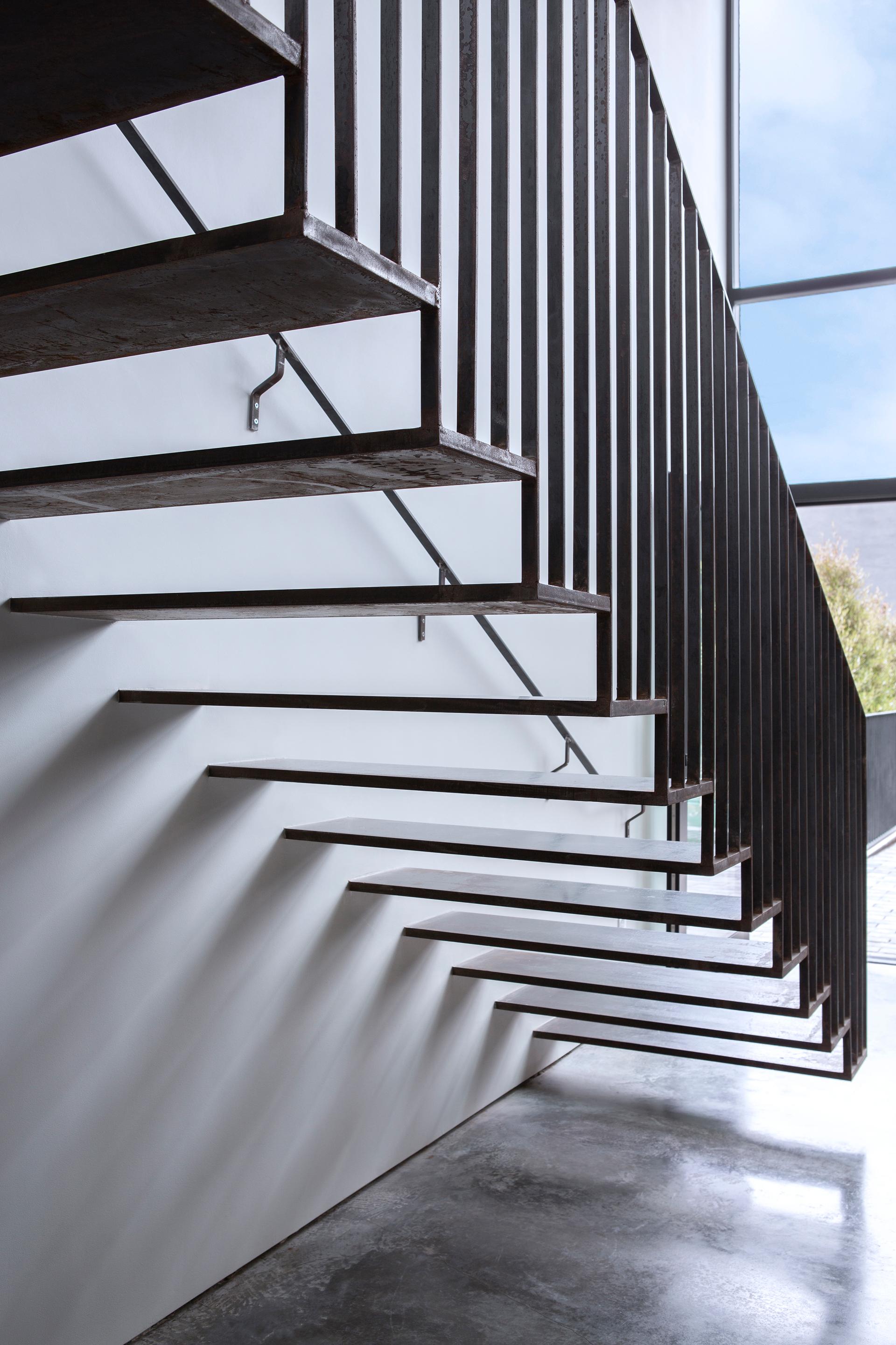 Meridian Residence - image 15