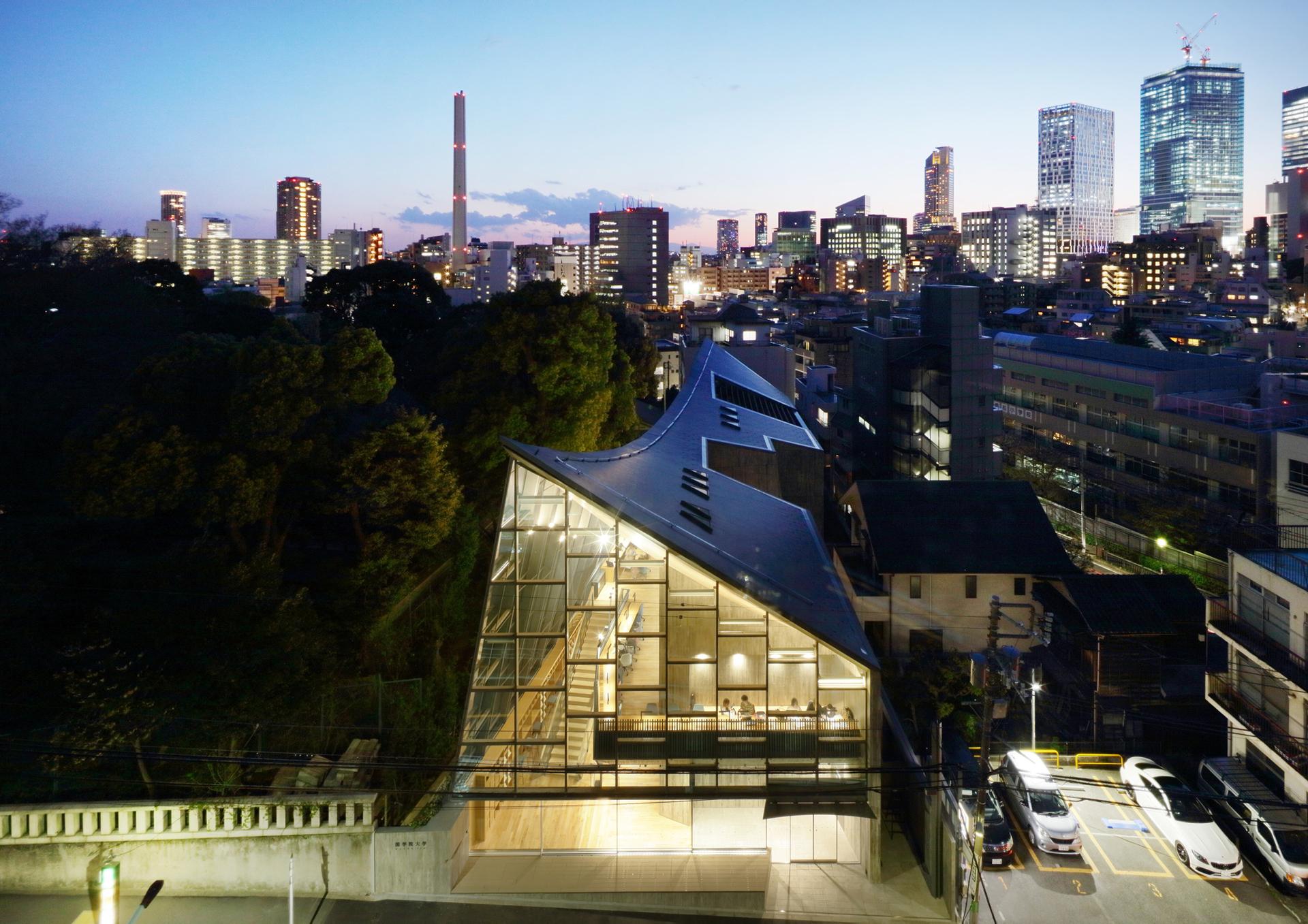 KOKUGAKUIN UNIVERSITY LEARNING CENTER - image 8