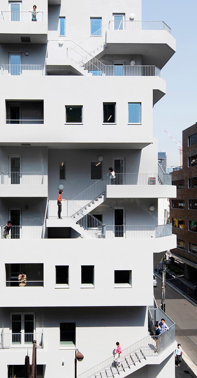 ARAKAWA BLDG. - image 6