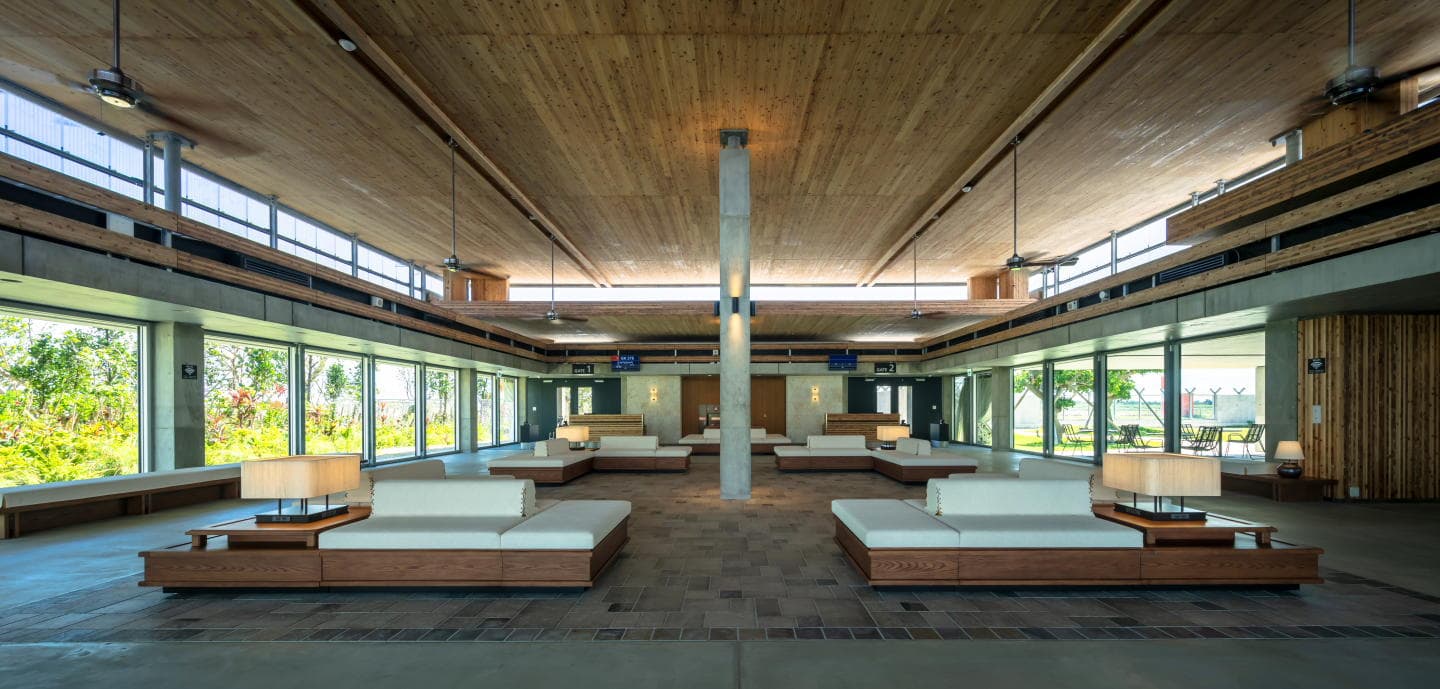 Miyako Shimojima Airport Terminal - image 10