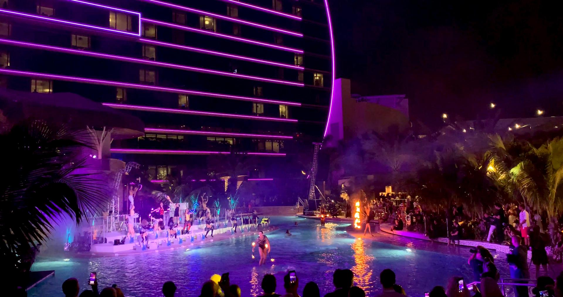 The Seminole Hard Rock Hotel & Casino - image 9