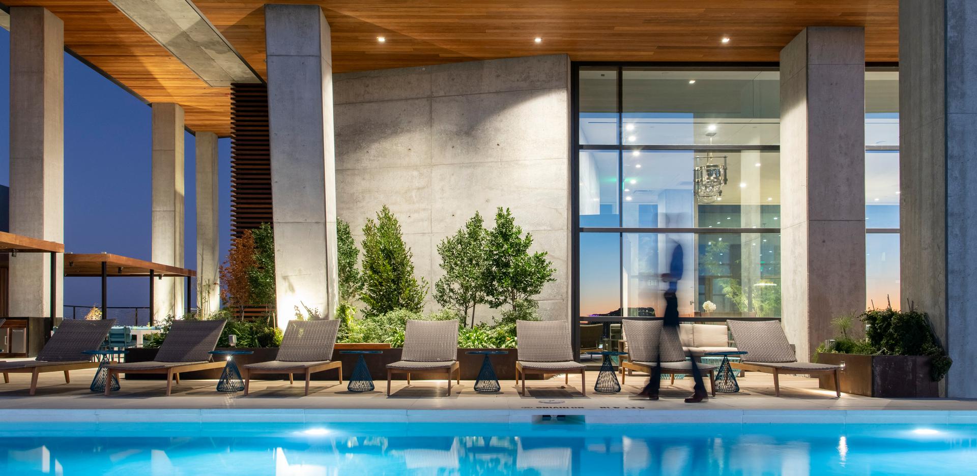 70 Rainey Sky Garden - image 8