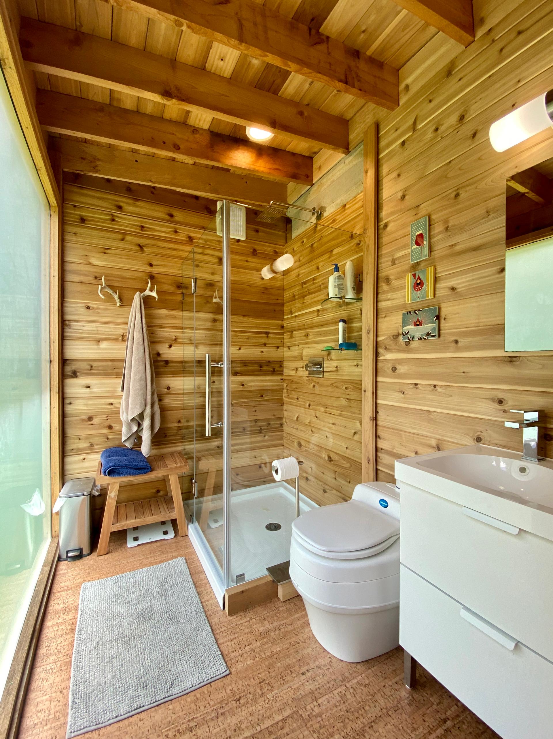 Glass Cabin - image 13