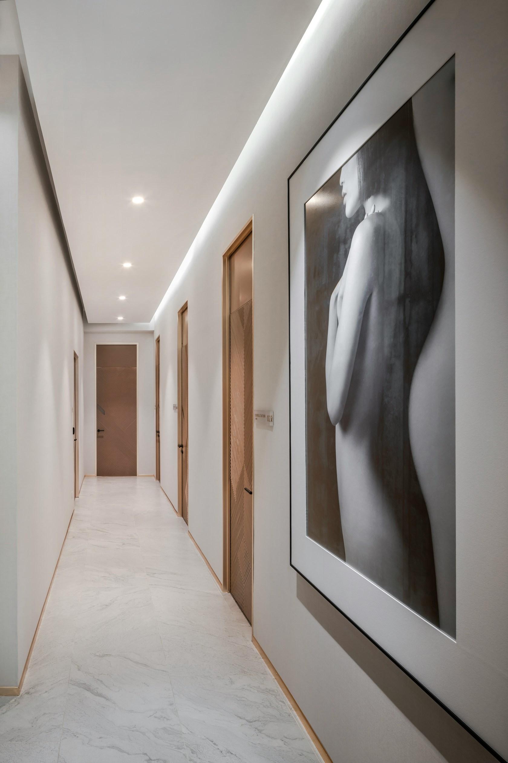 WONJIN Aesthetic Surgery Gallery Clinic - image 10
