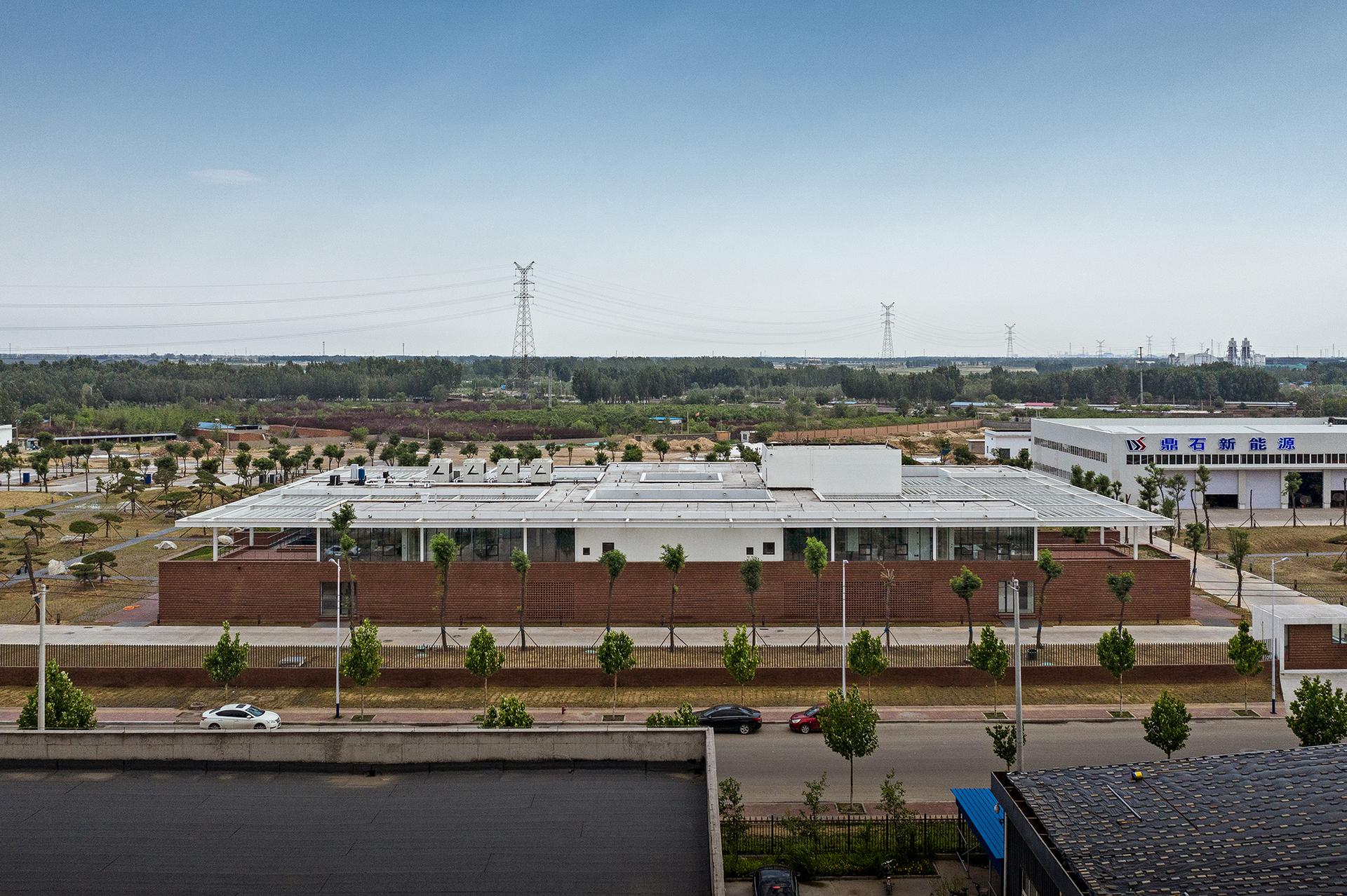 Dingshi Logistics Office Building - image 4
