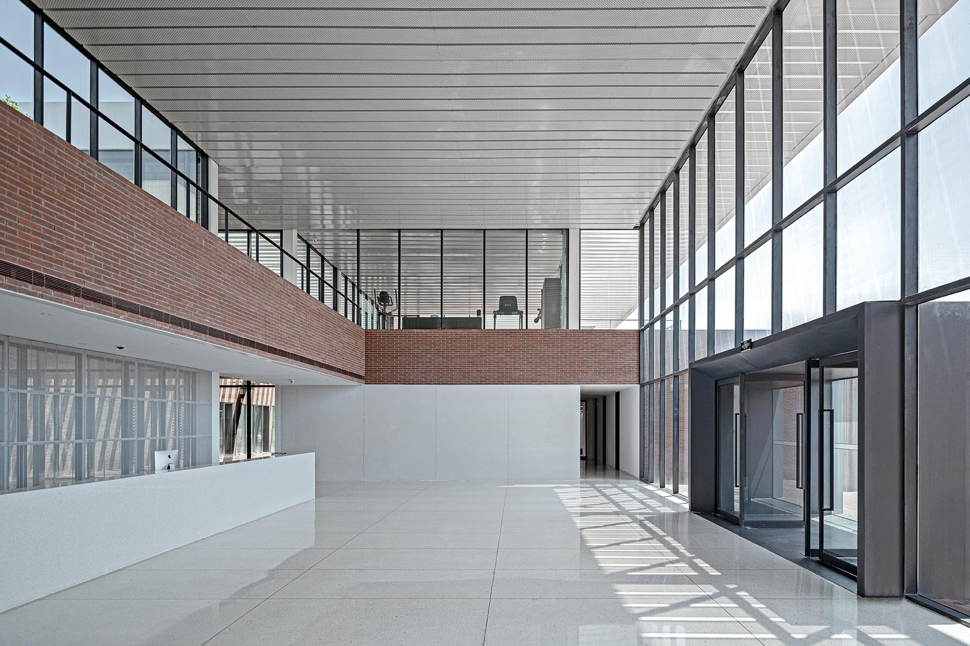 Dingshi Logistics Office Building - image 11