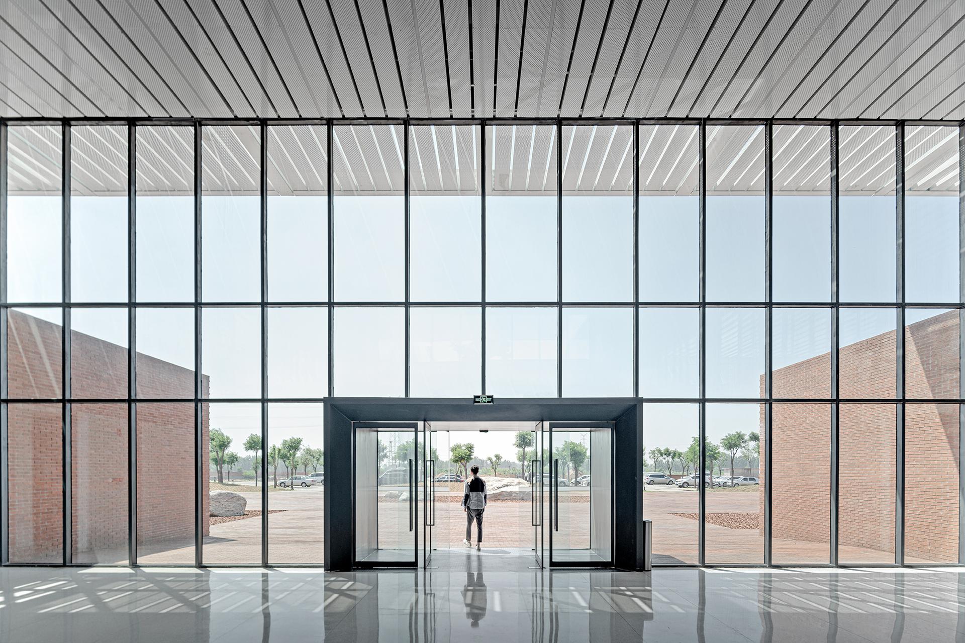 Dingshi Logistics Office Building - image 12