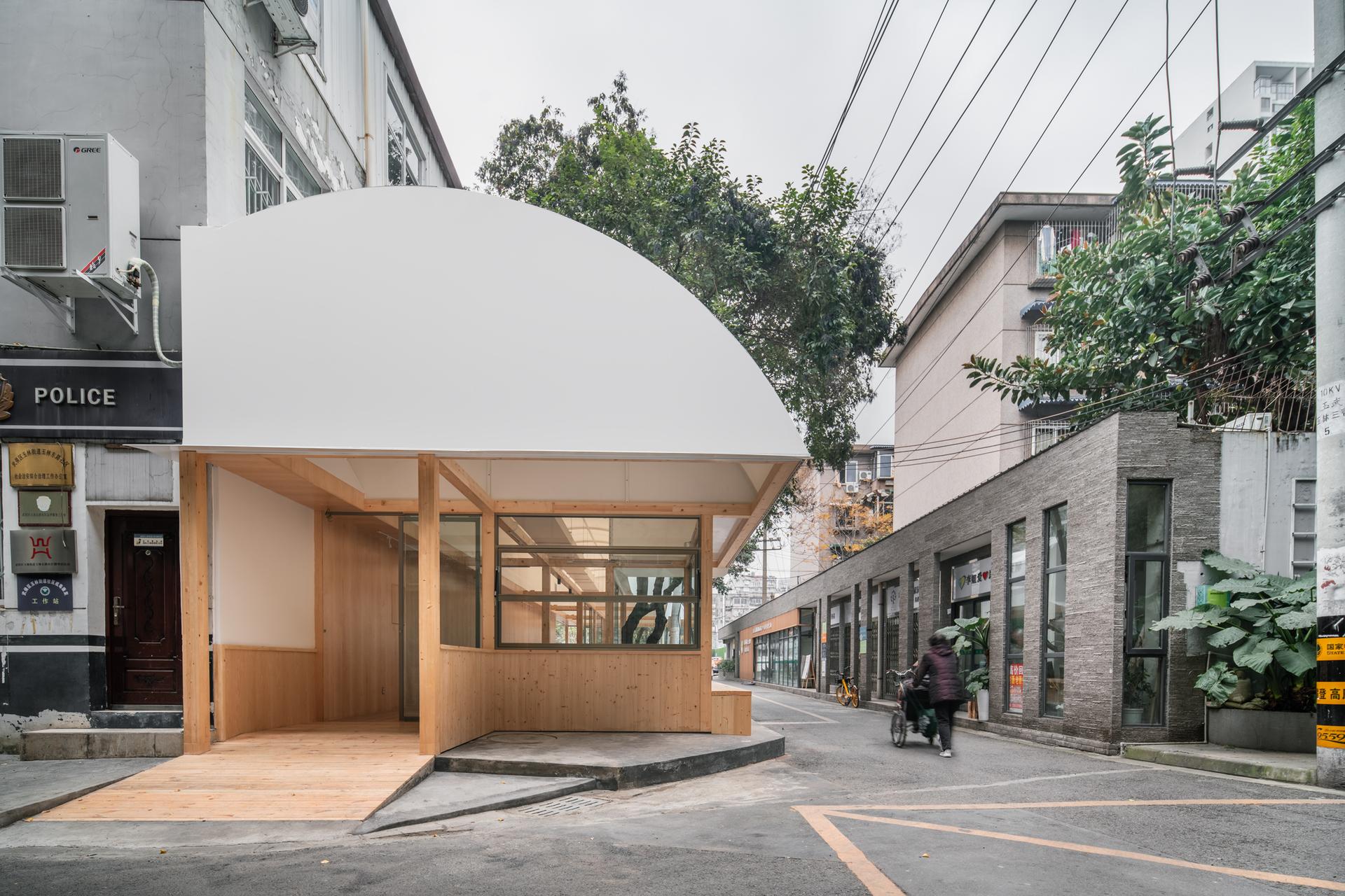 Yulin Alley Community Center - image 2