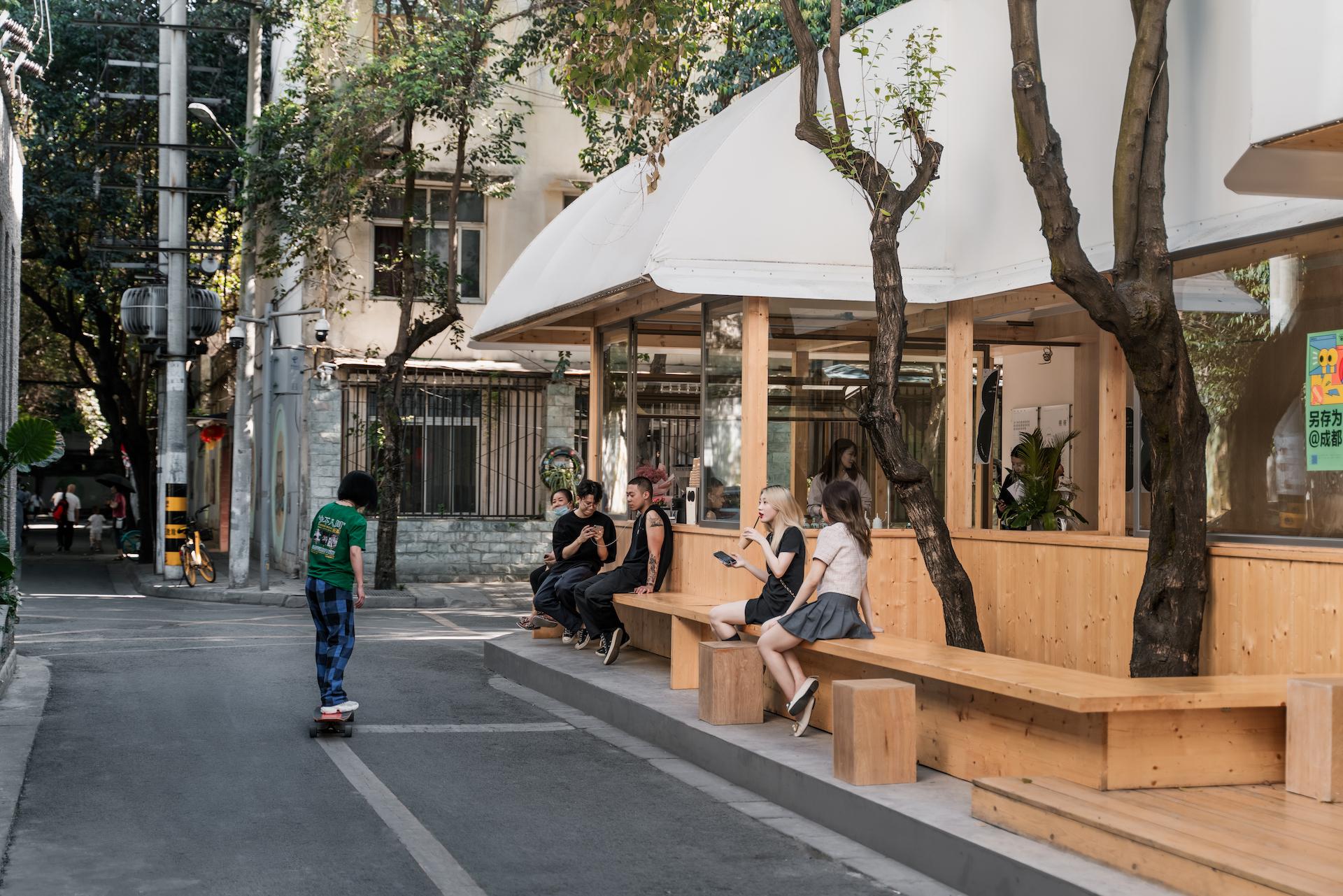 Yulin Alley Community Center - image 13
