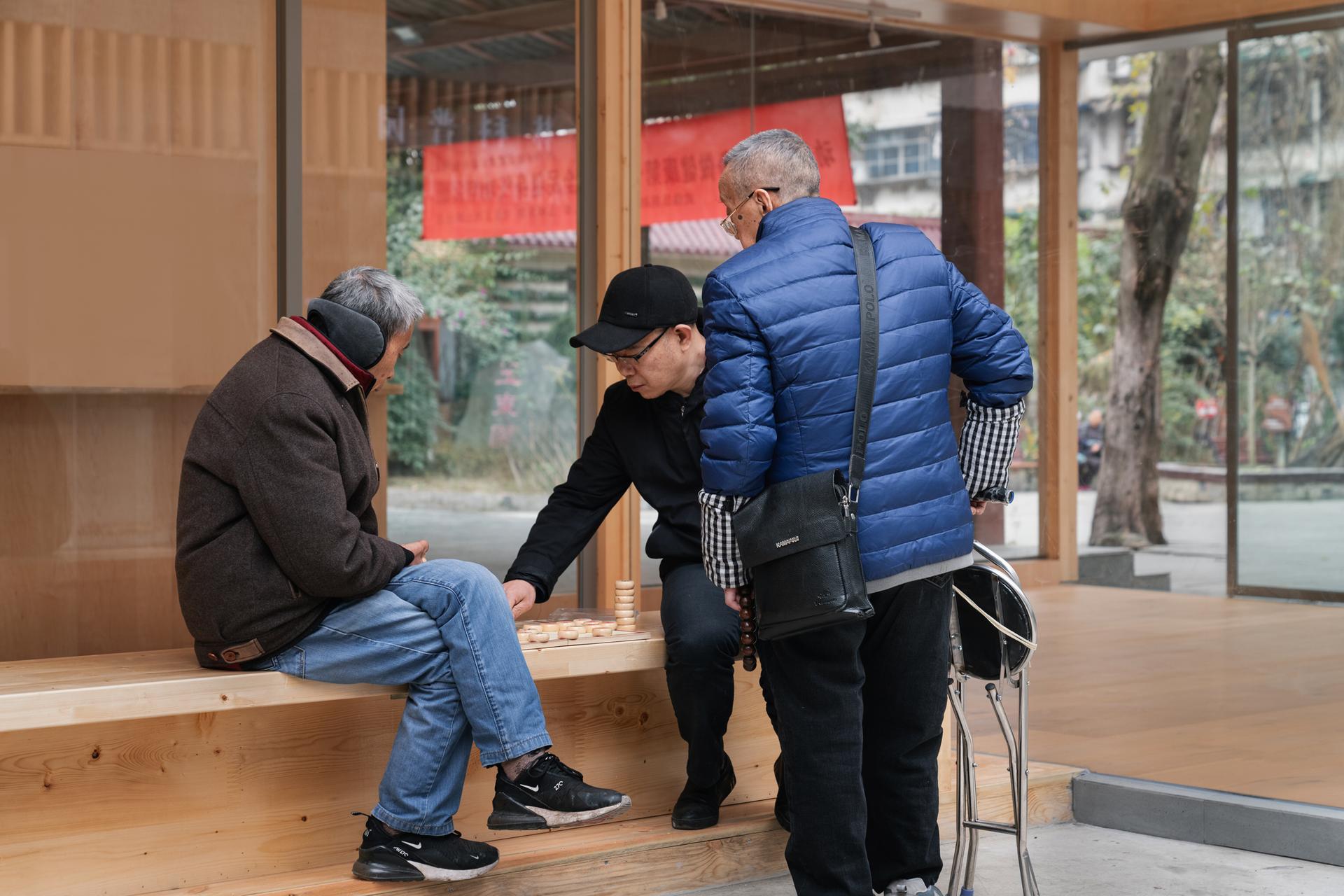 Yulin Alley Community Center - image 9
