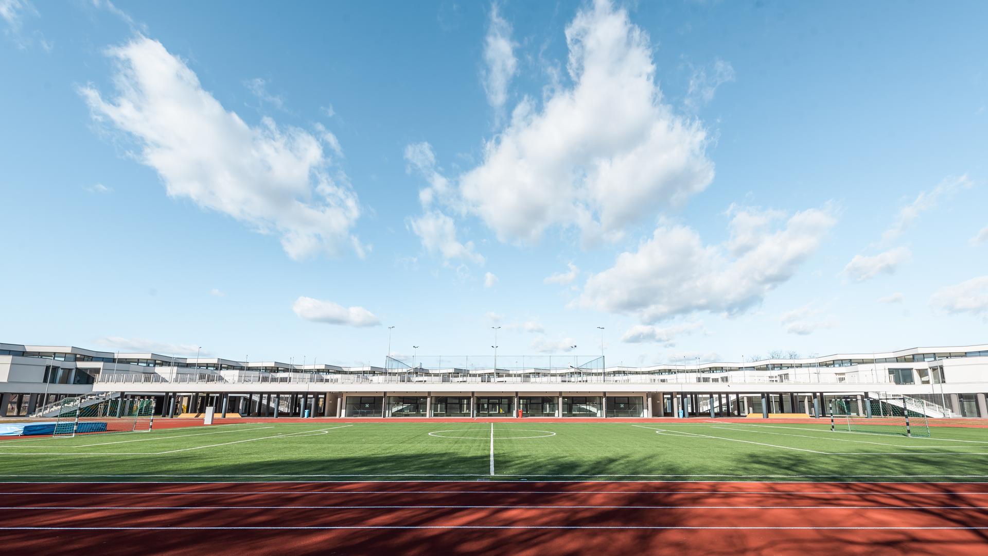 International School of Debrecen - image 13