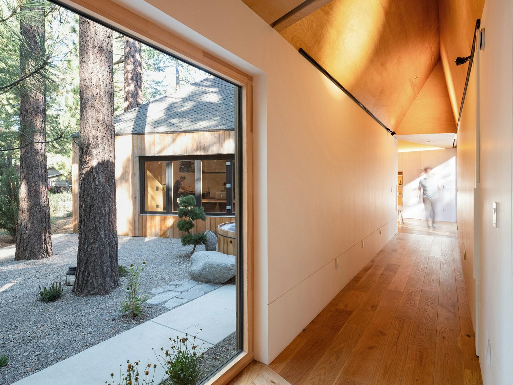 Lightus Retreat - image 7