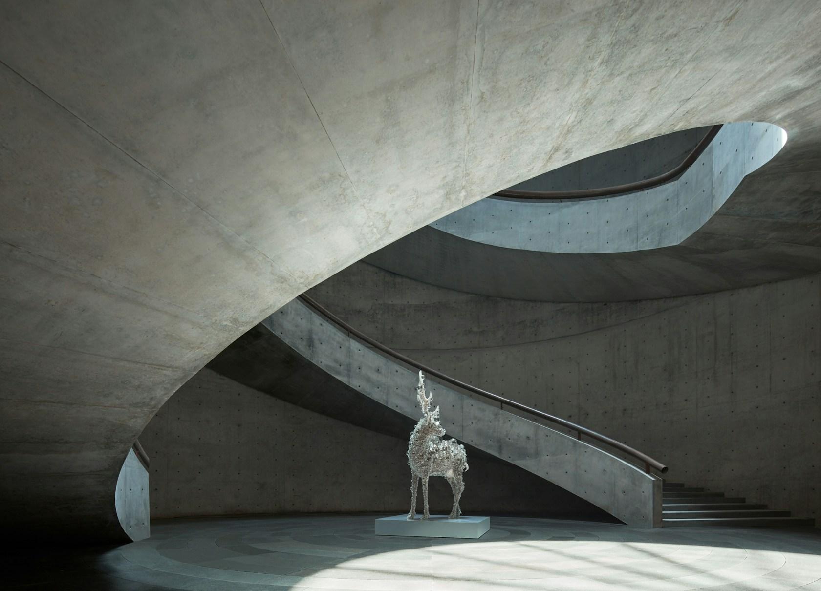 He Art Museum - image 6