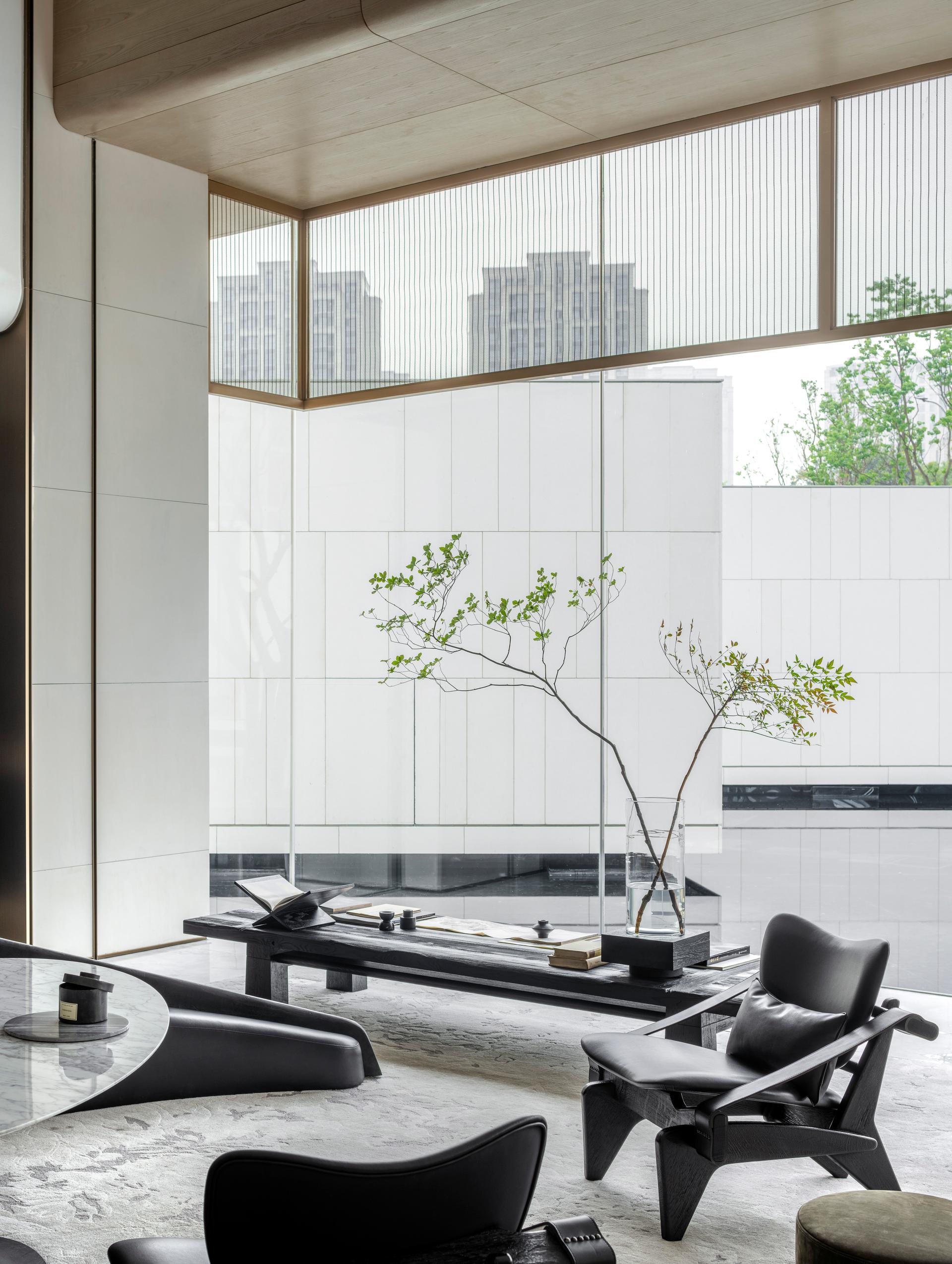 THE TIMES GARDEN - image 2