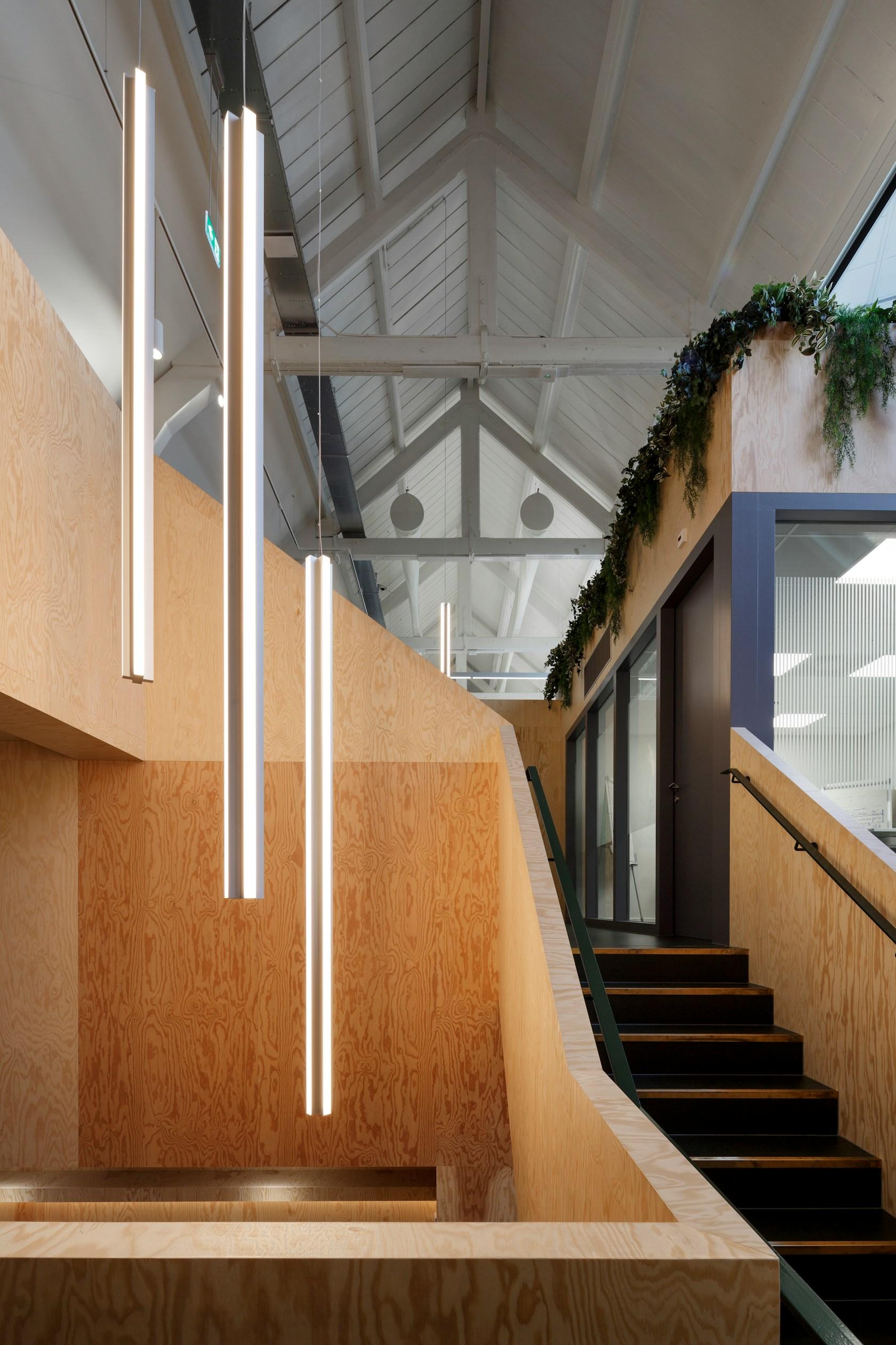 Upfield office 'the Attic' - image 4